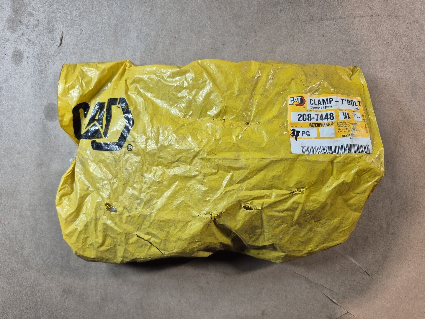 SURPLUS NEW 2022 Caterpillar 208-7448 T-Bolt Clamp (Bag of 3) – Parts