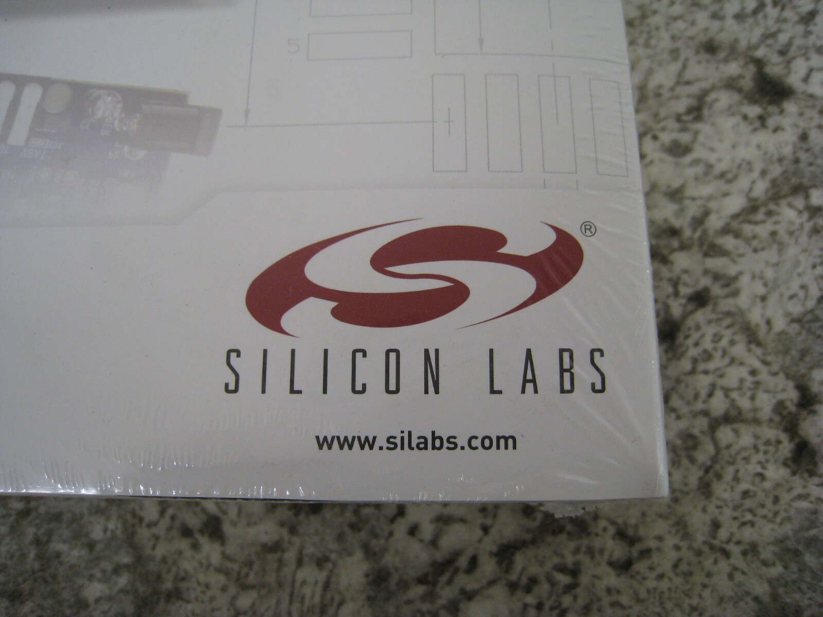 New Silicon Labs SI1010DK 8051 MCU Microcontroller Development Kit Free Shipping