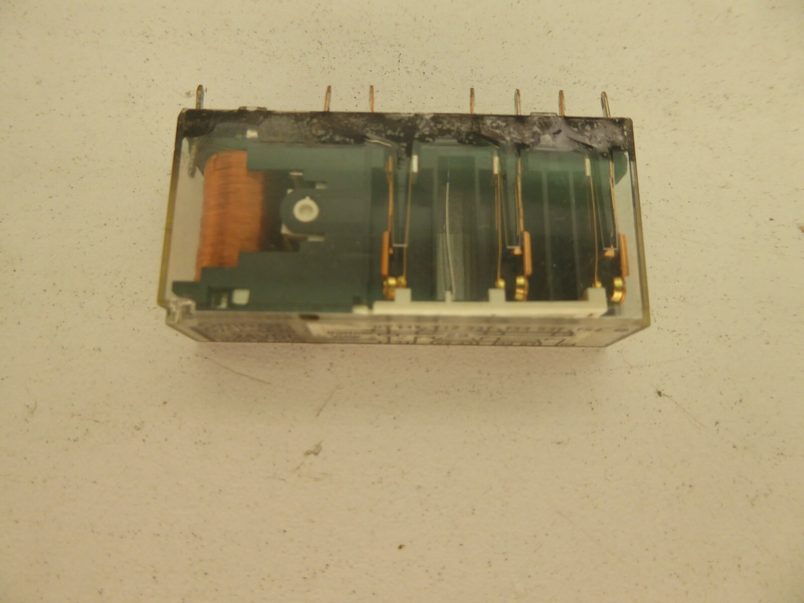 OMRON G7SA-4A2B 24vdc 14 Pin 6 amp Relay