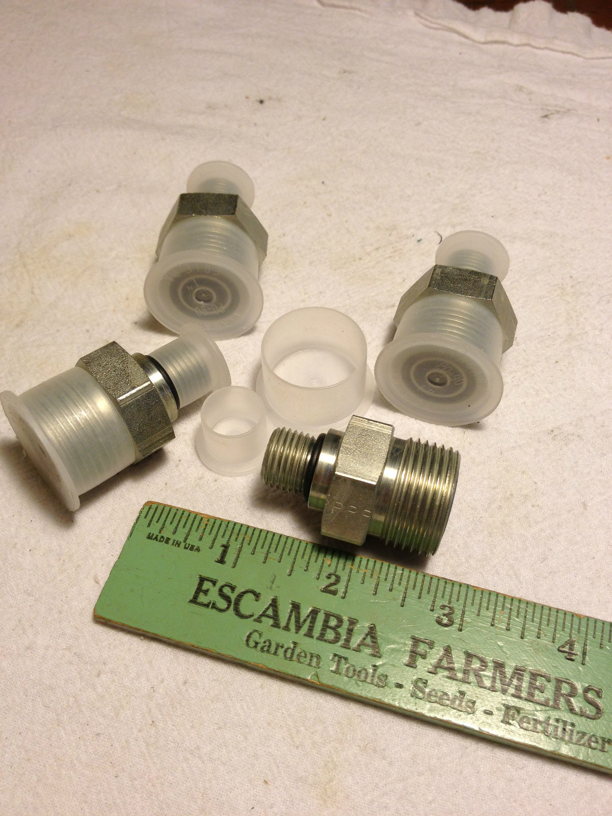 4 PARKER 10-6 F5OLO STRAIGHT THREAD CONNECTOR PIPE REDUCER 5/8″ NPT TO 9/16″-18