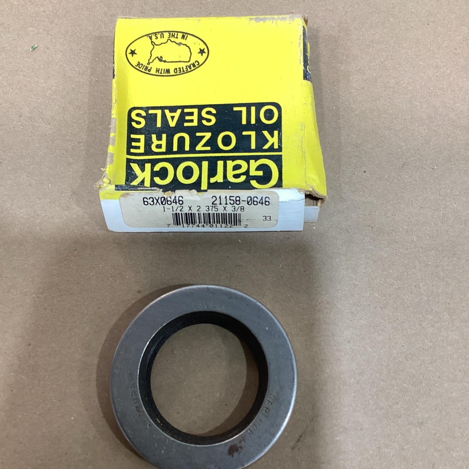 Garlock Klozure Oil Seal 63×0646 21158-0646 1 -1/2″ x 2.375″ x 3/8″ (LOT OF 3)