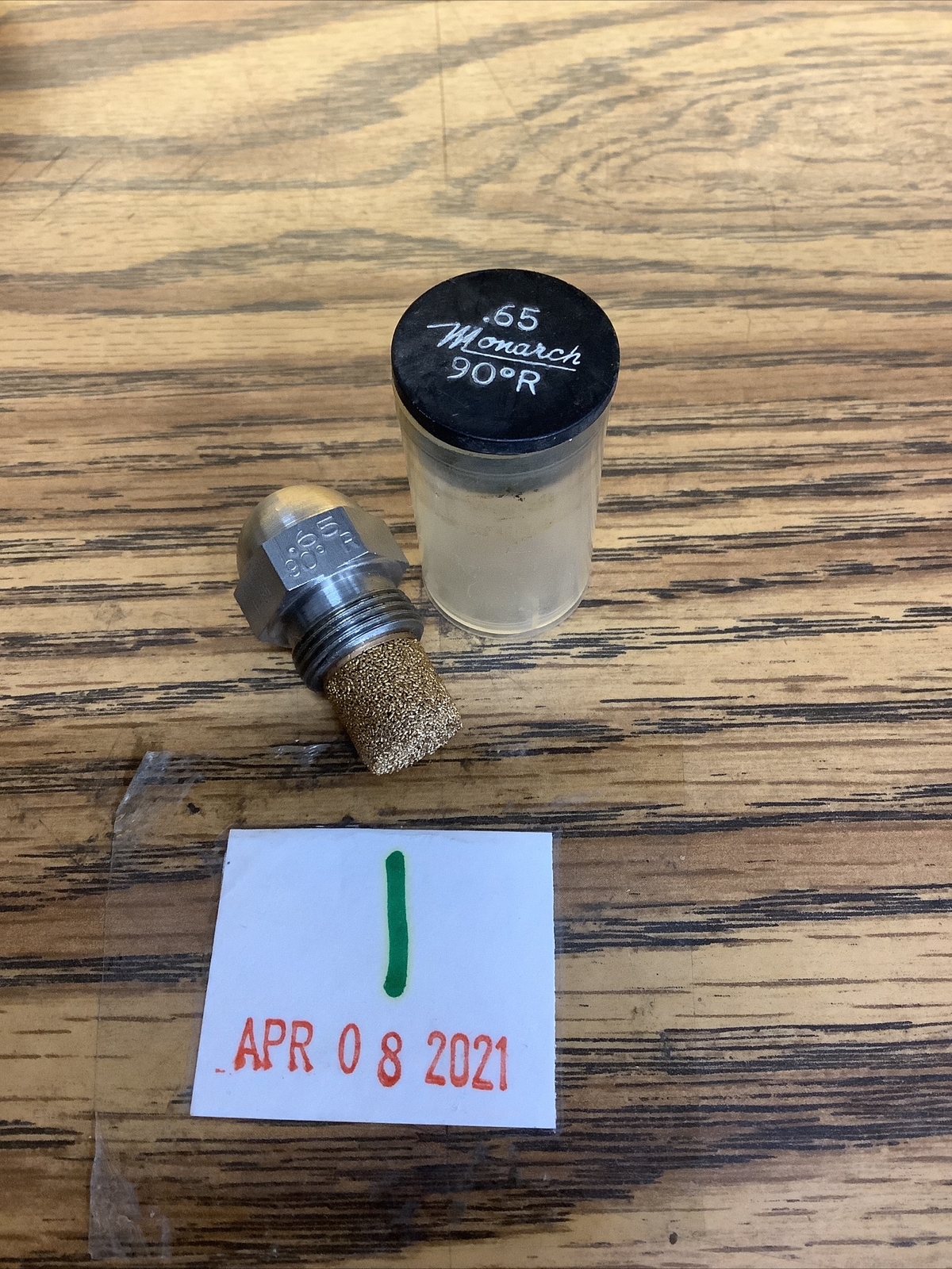 Monarch .65 90°R Burner Nozzle