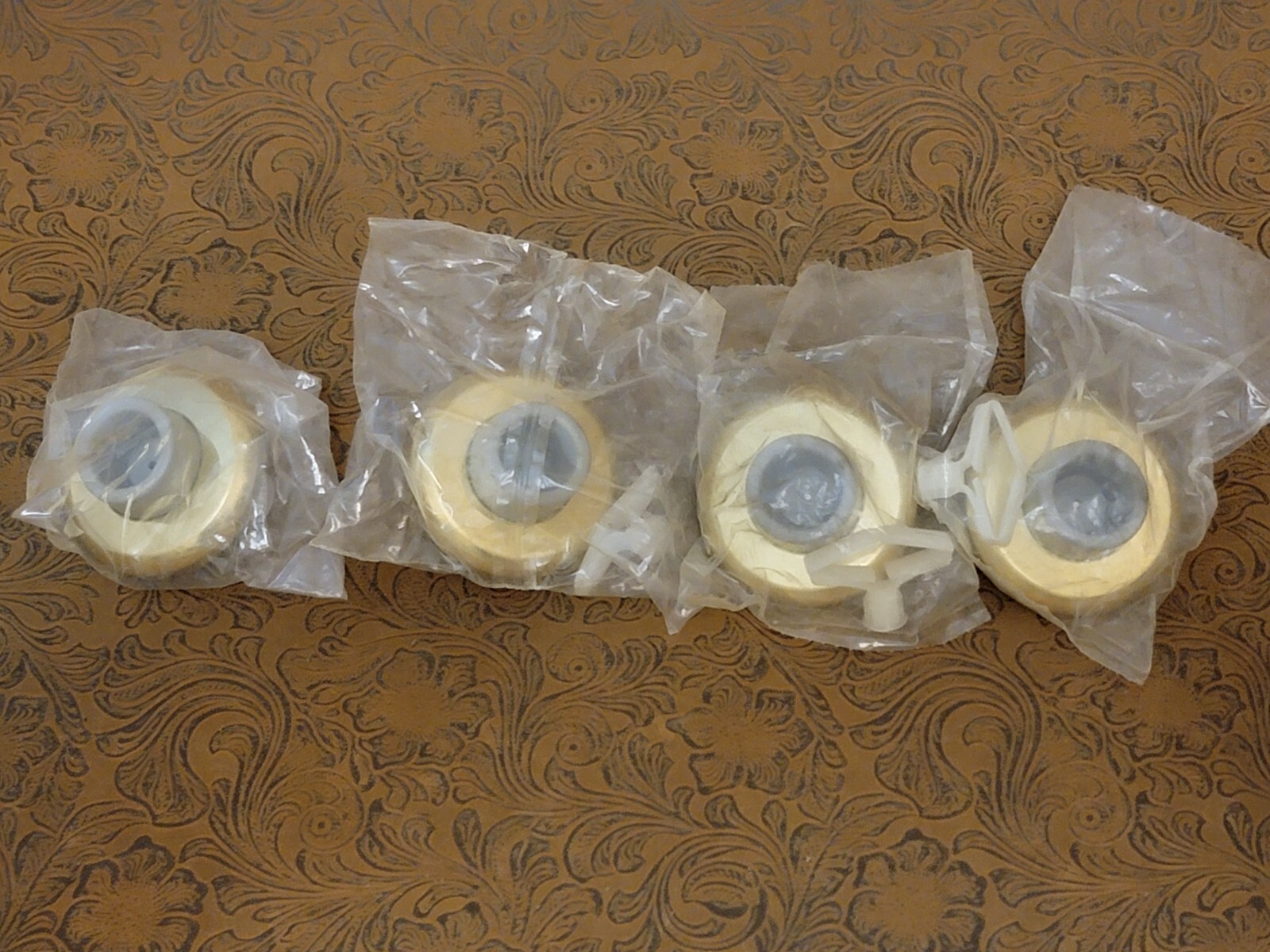 4 Pack – ROCKWOOD 409 Bright Brass Concave Door Stop US3 Wall Mount Lot #11 ზ