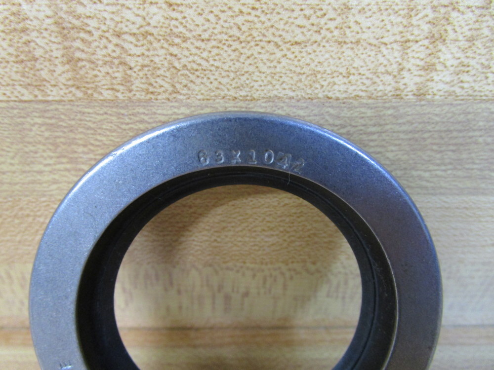 Garlock 21158-1045 Klozure Oil Seal 63X1042