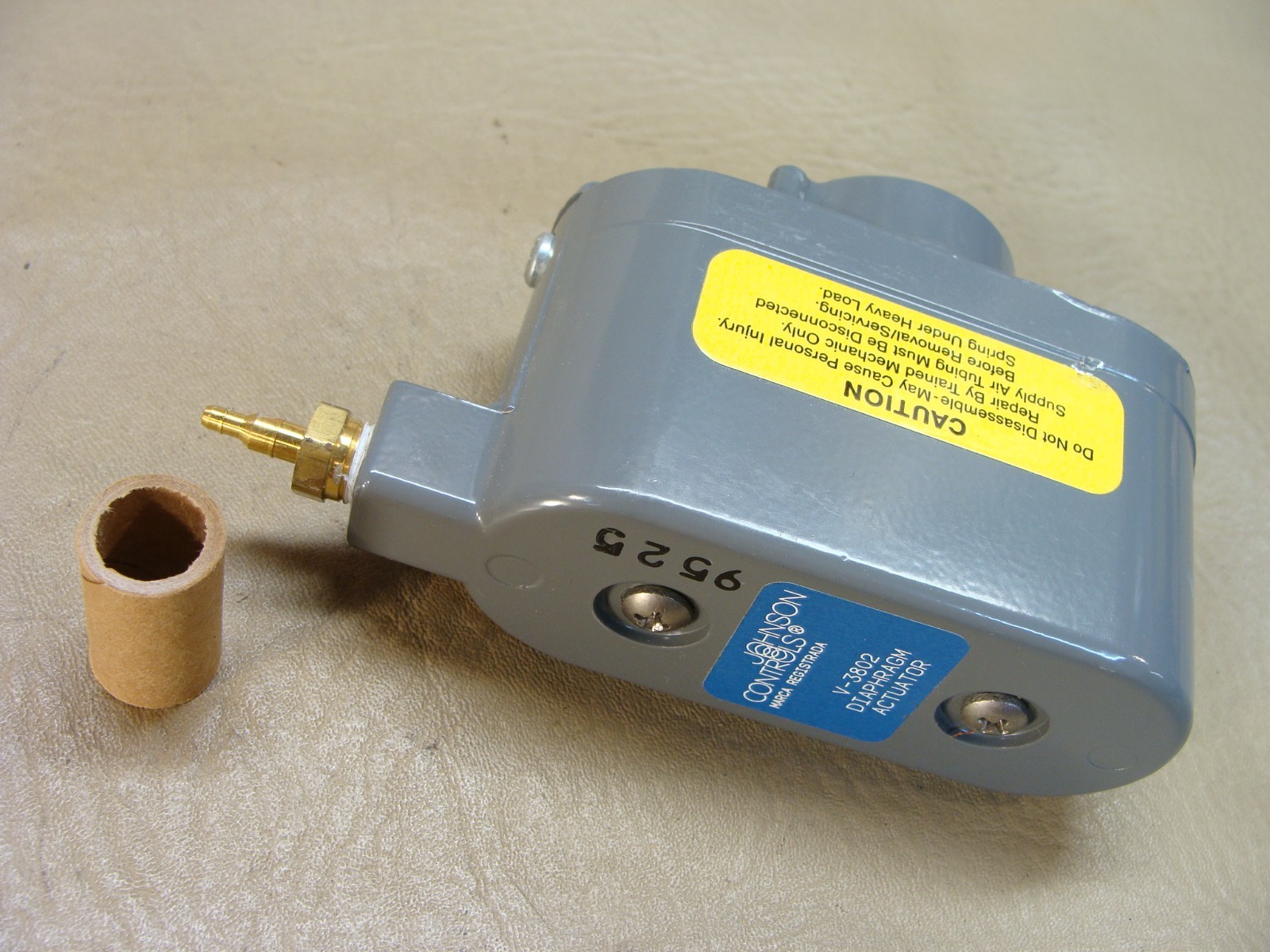 NEW Johnson Controls V-3802-1 V-3802 oval diaphragm actuator