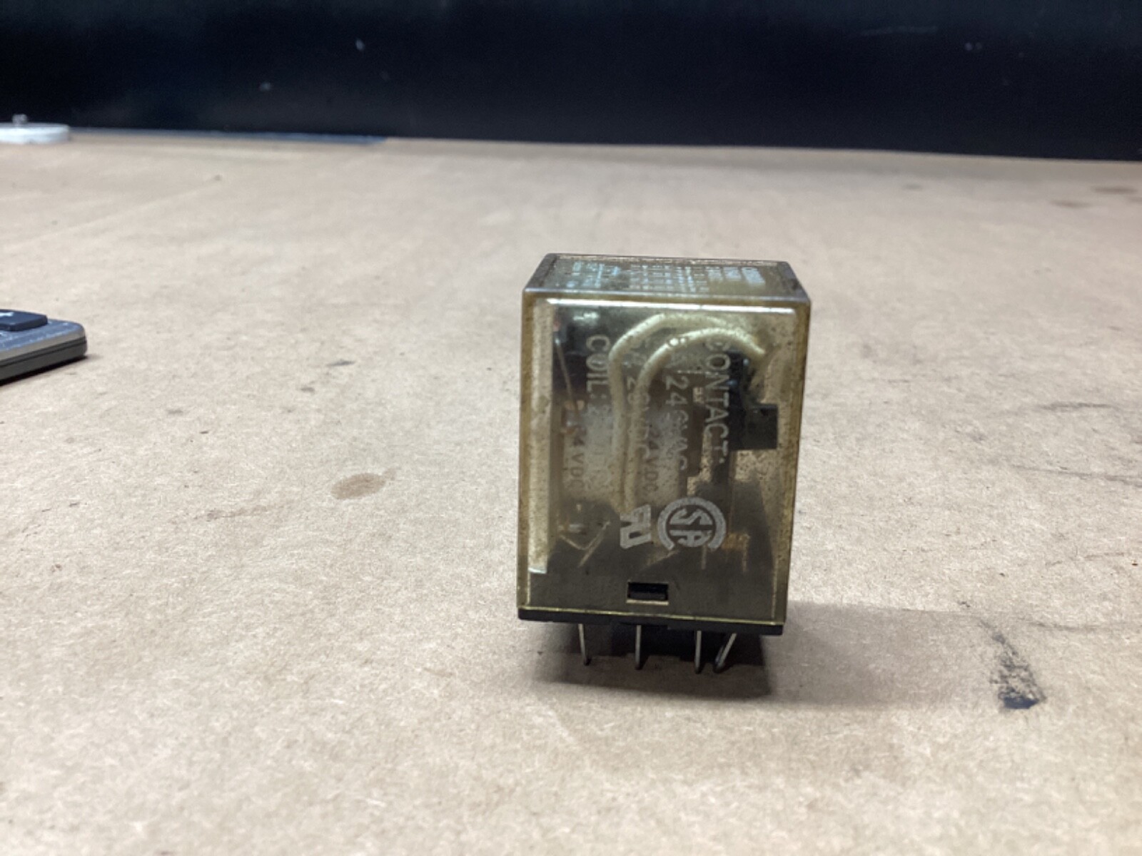 Lot of 4 Omron MY4N 24VDC Relay #109L79