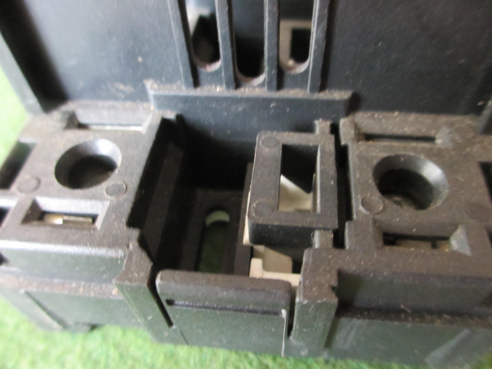 Bussmann JT60030 Fuseholder, 30A 600VAC, Made in USA