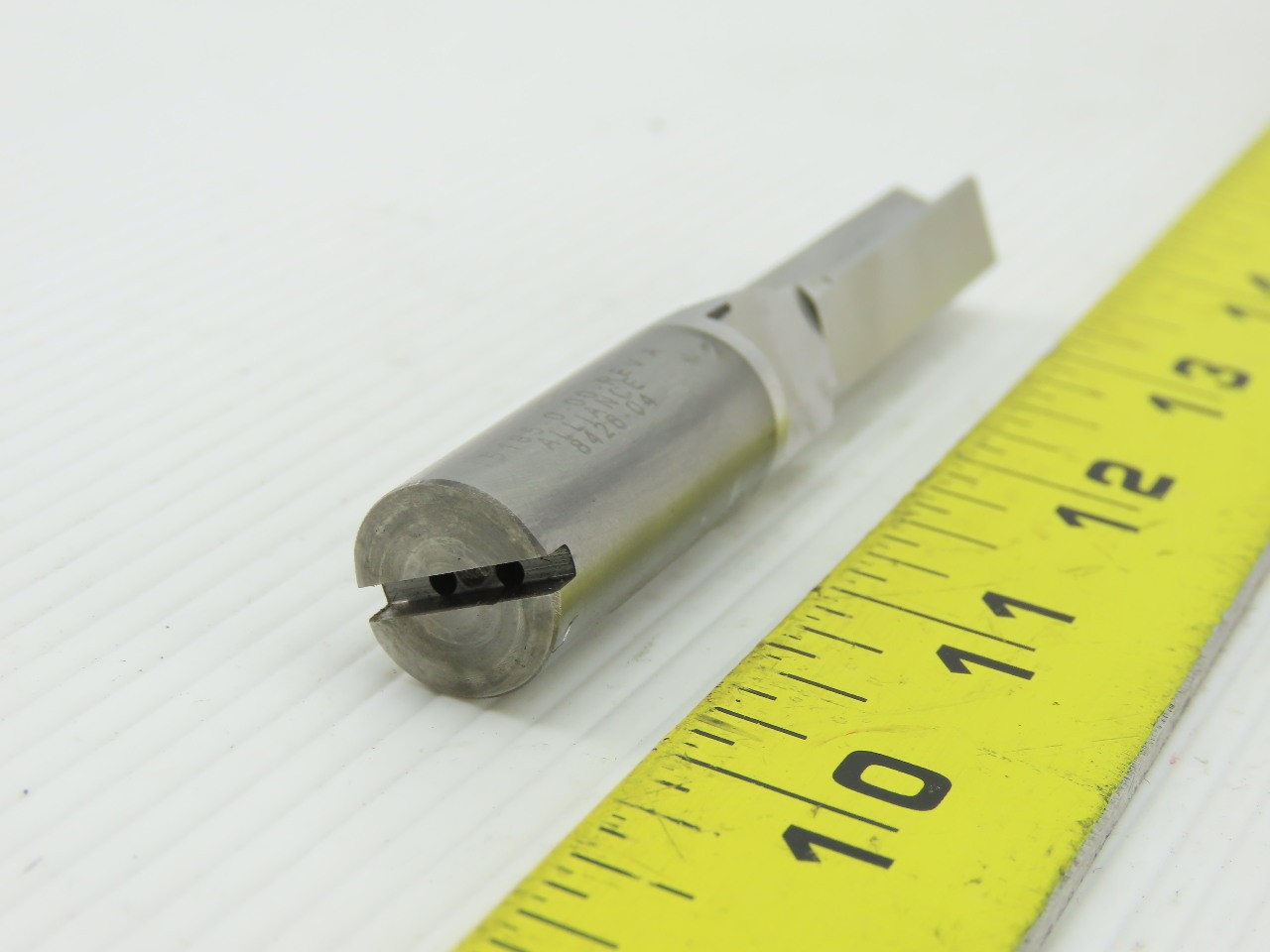 Alliance 15185-0-00 7/16″ 4 Straight Flute Coolant Thru Carbide Square End Mill
