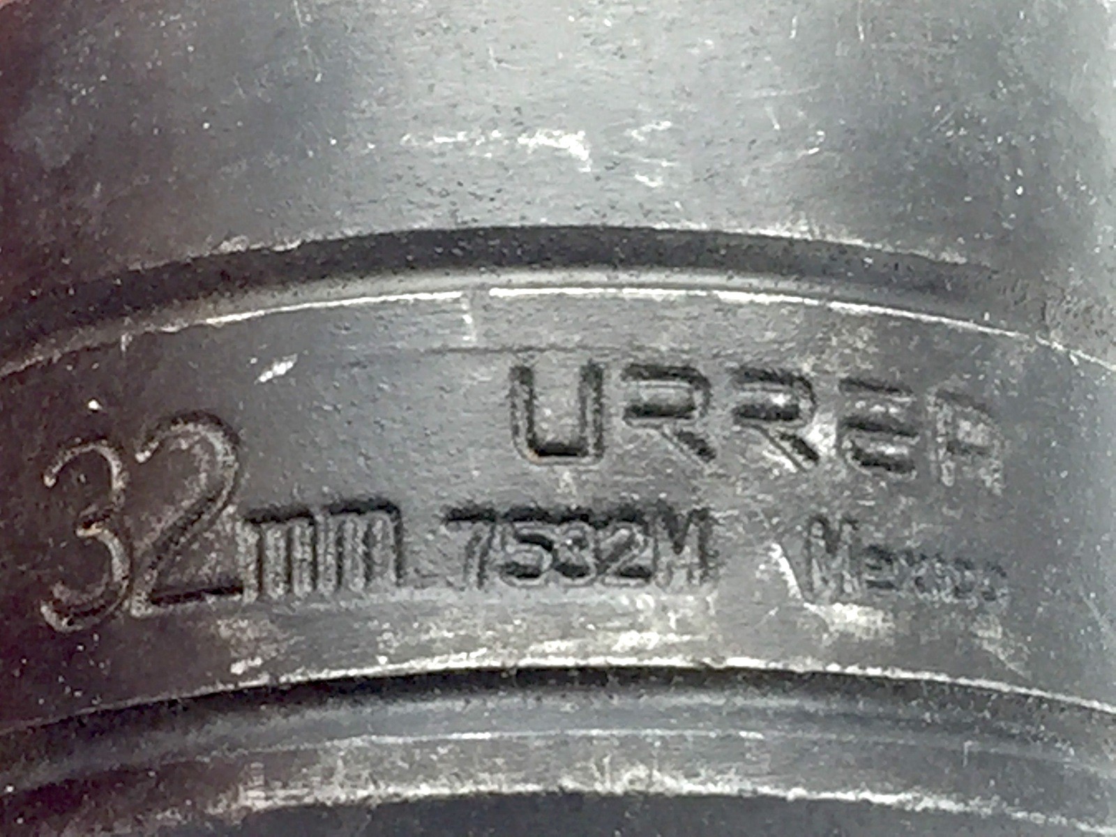 URREA 7532M Impact Socket 32mm 3/4″ Drive 6-Point x10
