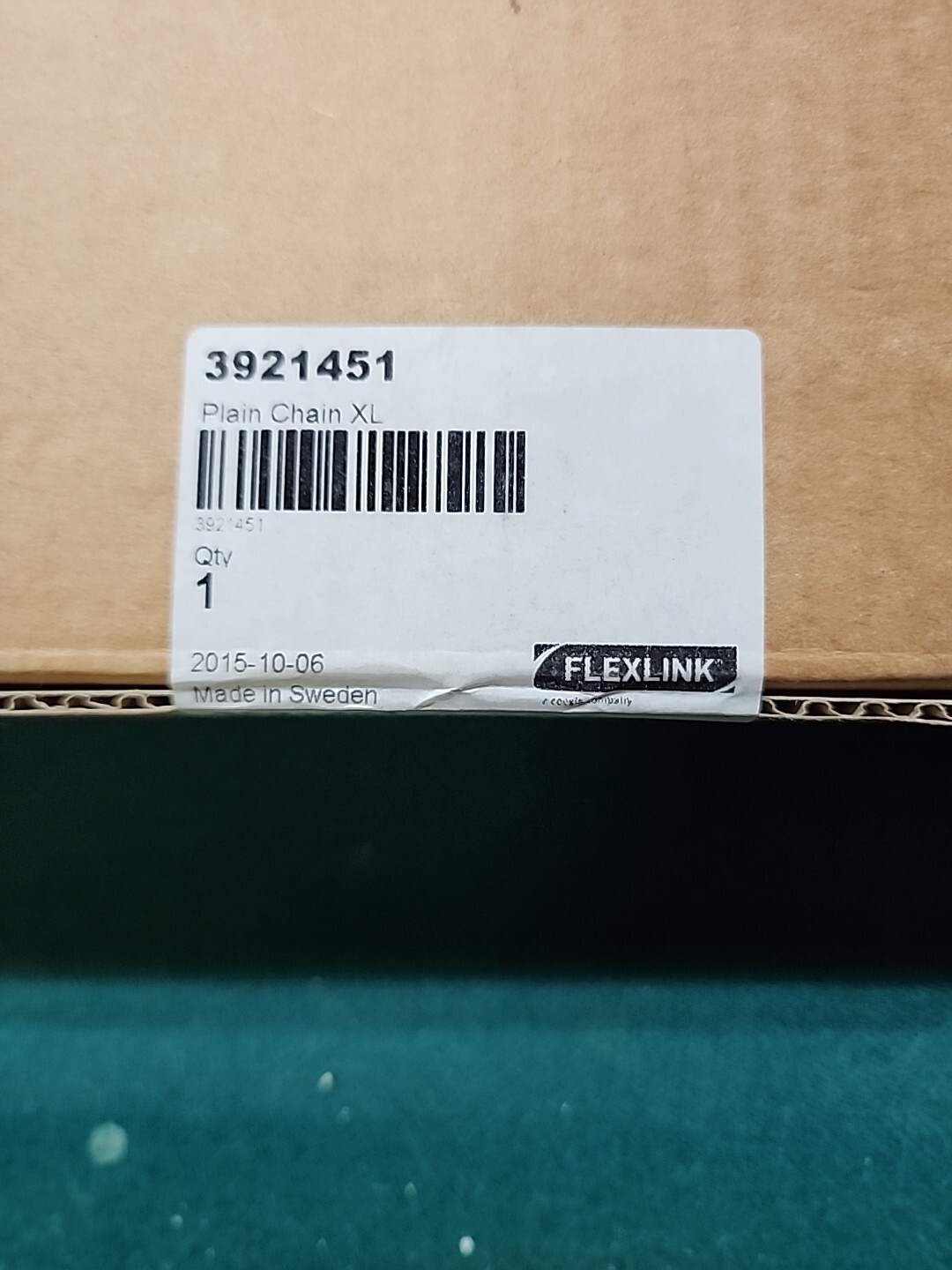 3921451 FLEXLINK 2.5″ Conveyor Chain ( 16.5 ft) (NEW in Box)