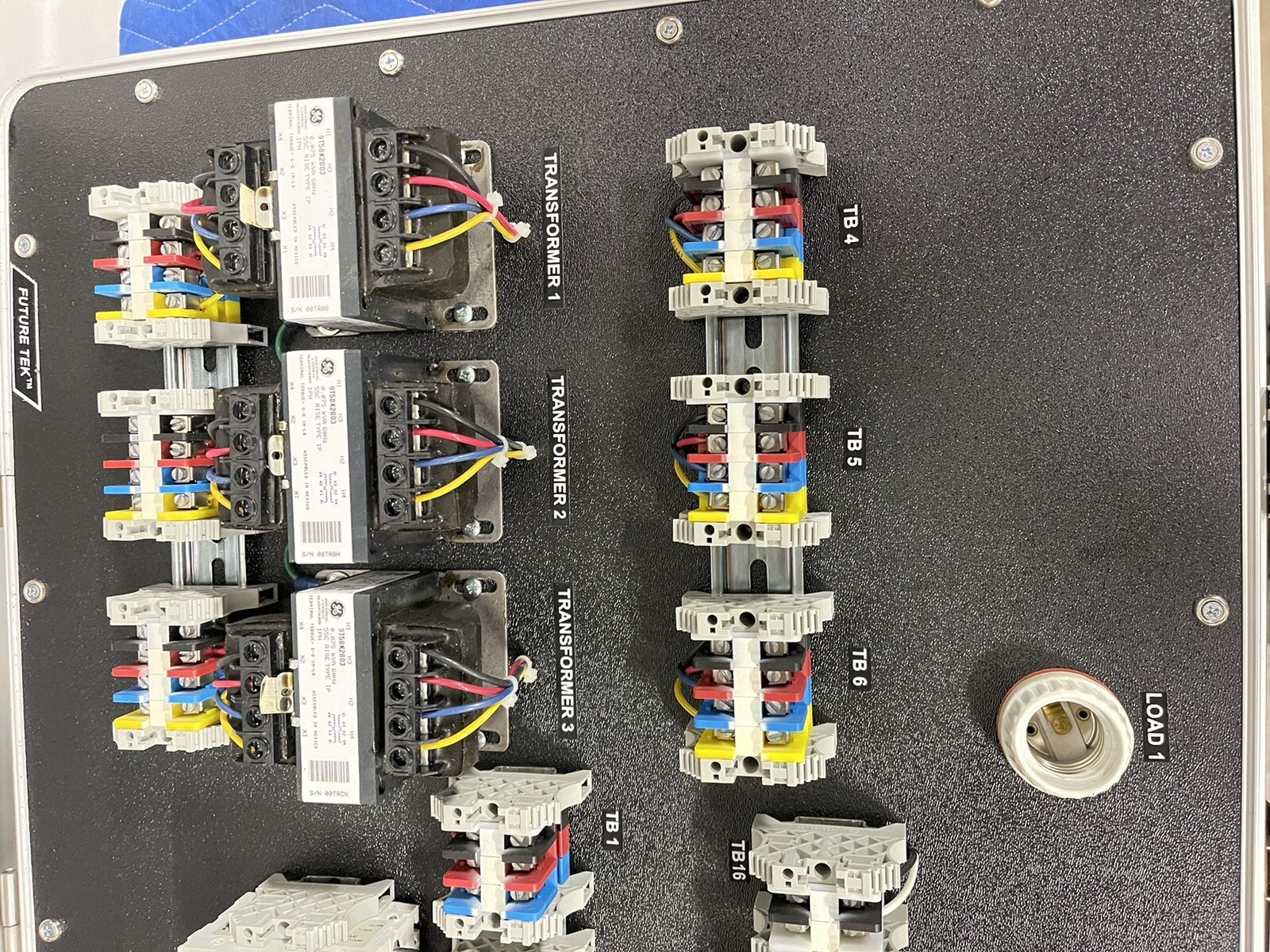 Future Tek 2515 Three-Phase Transformer Suitcase Trainer