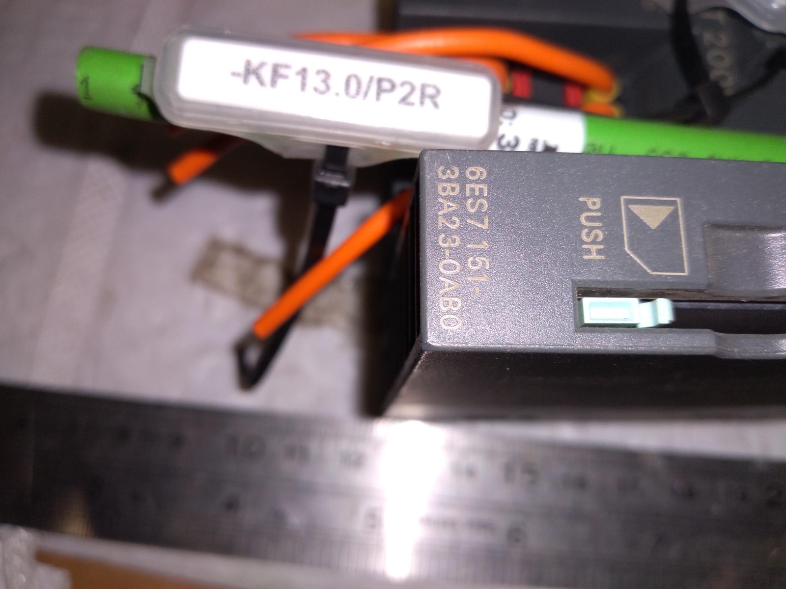 SIEMENS SIMATIC S7 6ES7 151-3BA23-0AB0