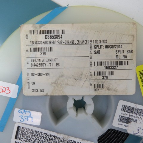 VISHAY SI4425BDY-T1-E3 Qty of 75 per Lot MOSFETs 30V 11A 2.5W