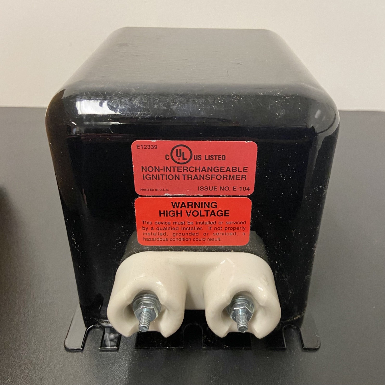 Dongan A10-LF3 Ignition, 120V, 60Hz, .250KVA (New w/ Box)