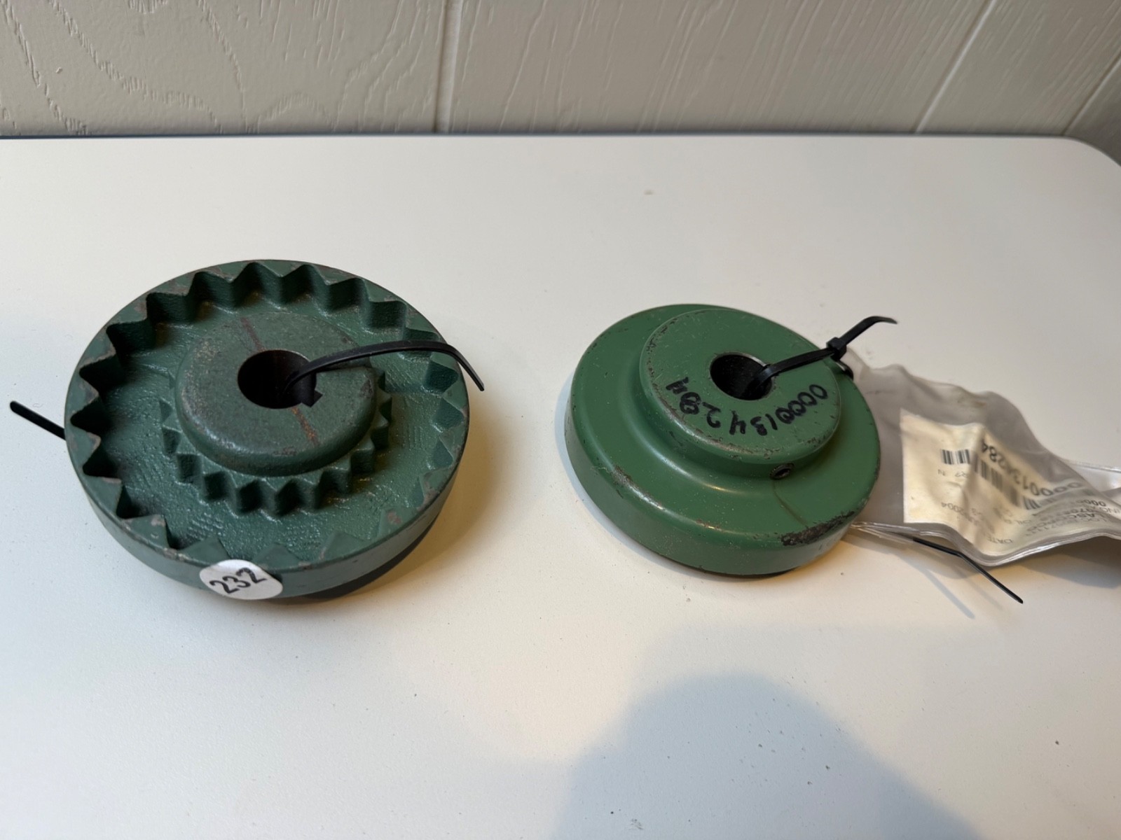Atlas Copco 1320708210 Oil Pump Coupling Hubs TB Wood’s 6S 3/4″ Bore Sure-Flex