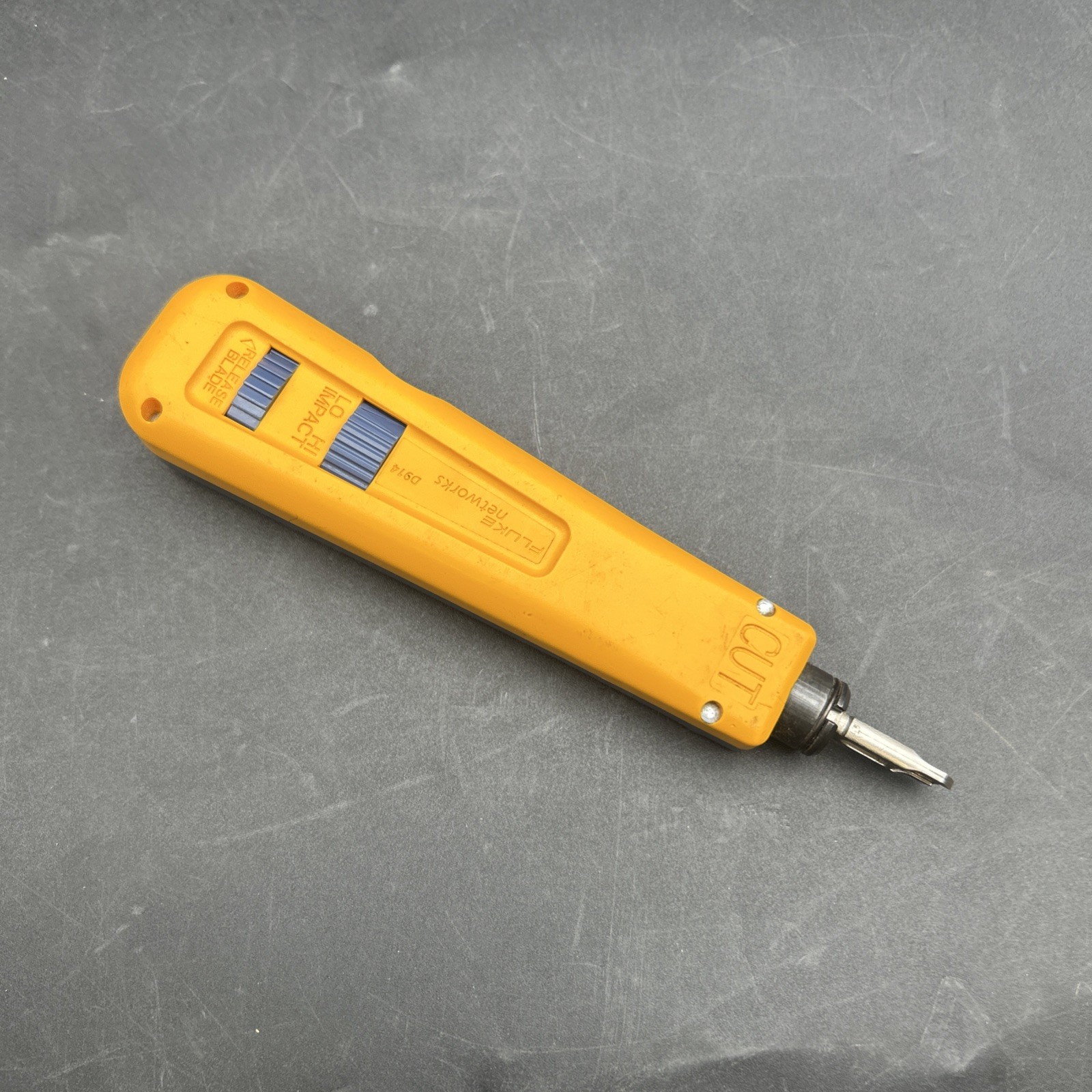 Fluke Networks D914 Impact Tool Punchdown Versatile Heavy Duty