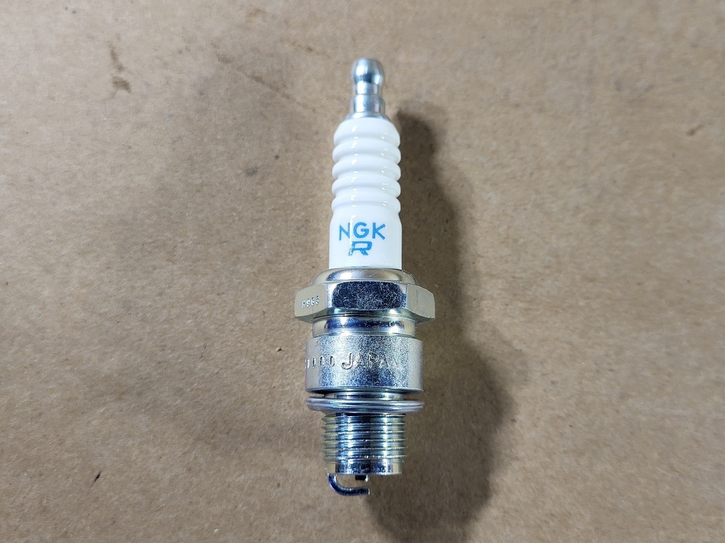 SURPLUS NEW NGK BZ7HS-10 Nickel Spark Plug – Transportation