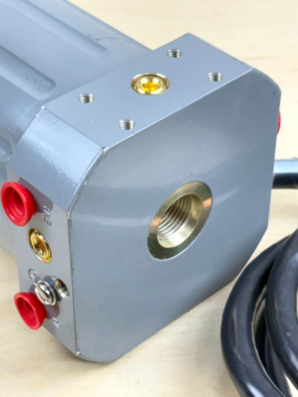 Emerson Tescom ER5050SI-1 Electropneumatic Actuator Controller, Series ER5000