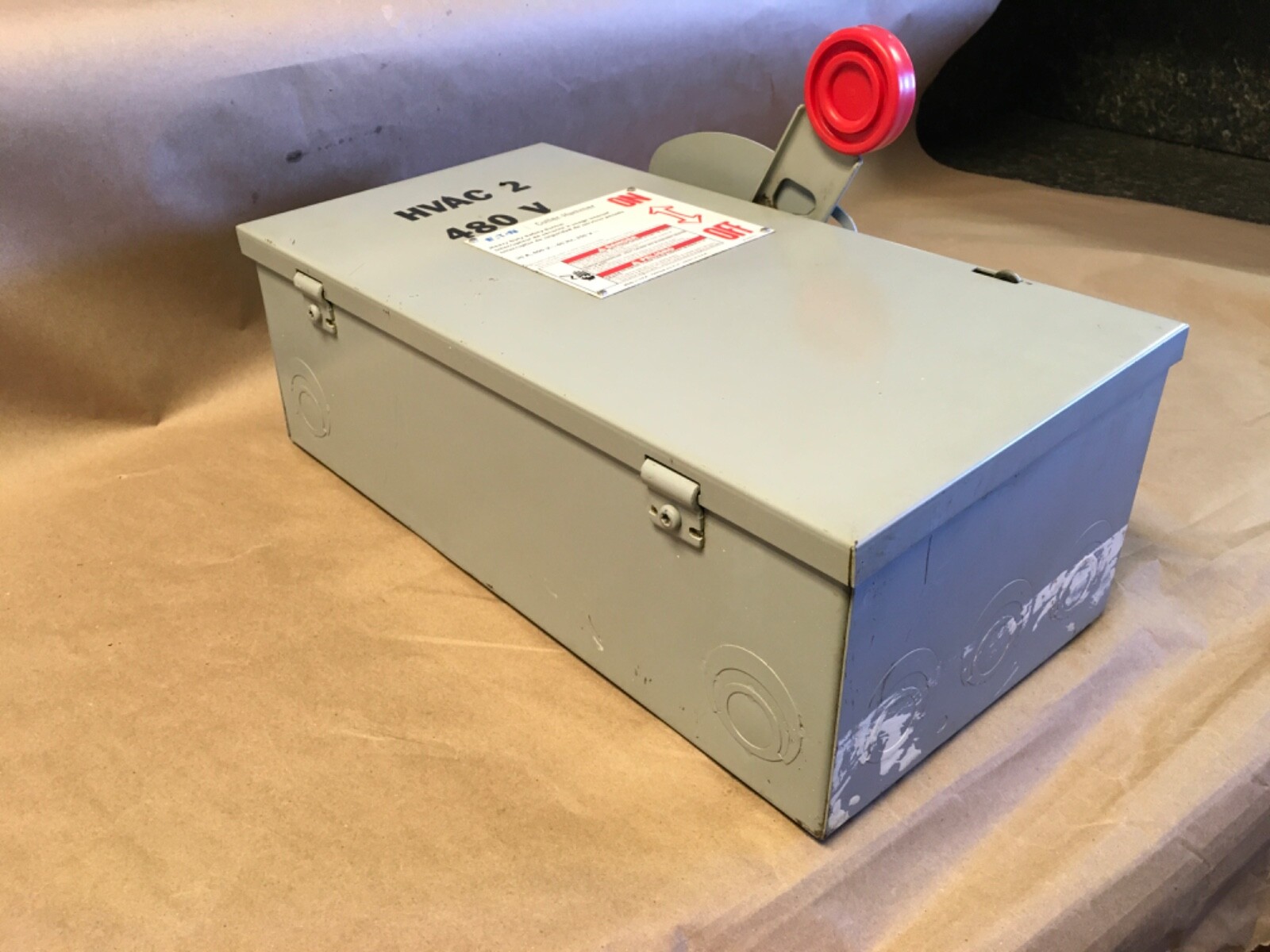 Eaton Cutler Hammer DH361FGK Heavy Duty Safety Switch 30A Type 1 Enclosure (KB)
