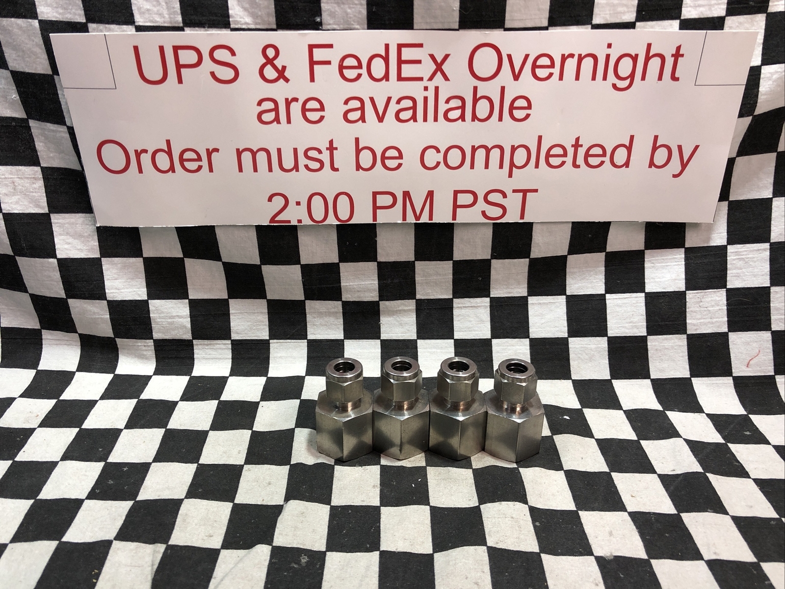 SWAGELOK Female Connector 3/8″ TUBE X 1/2″ FNPT, SS-600-7-8, LOT OF 4 #122Q18