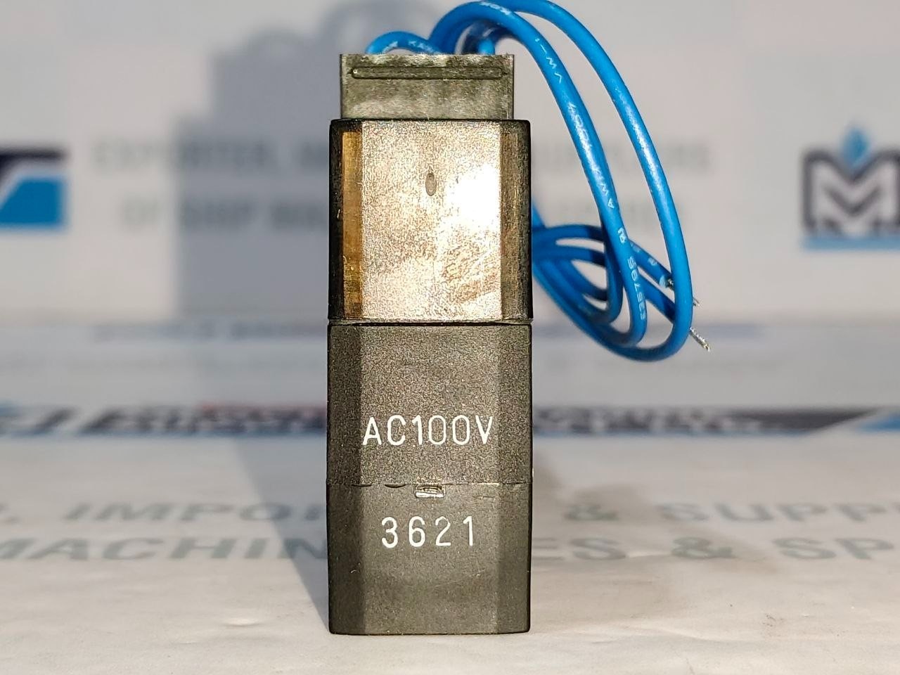CKD 3KA110-D2 AC100V Pneumatic Solenoid Valve with Coil AC100V Press0.15-0.7MPa
