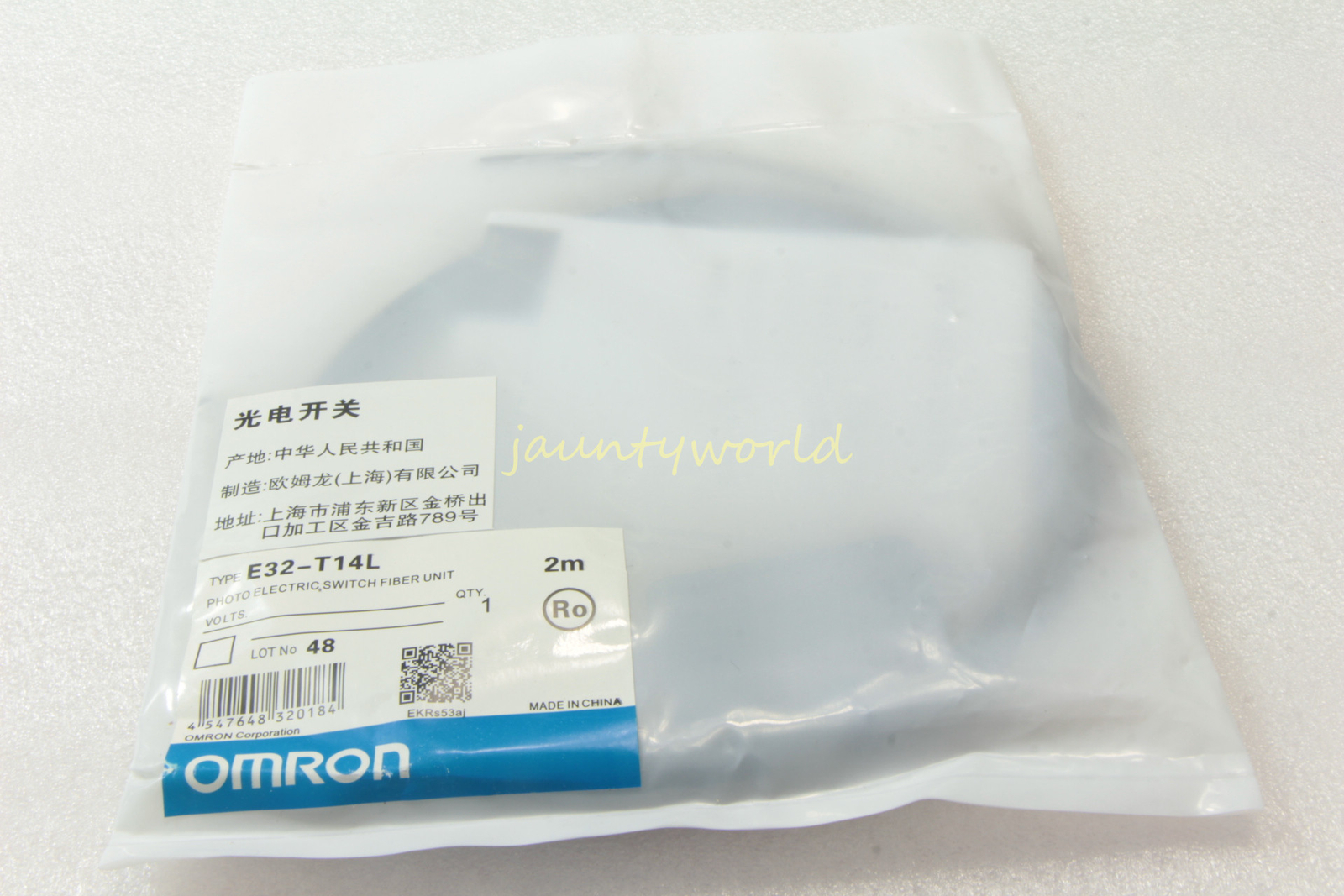 One New OMRON E32-T14L E32T14L Photoelectric Switch Fiber Unit