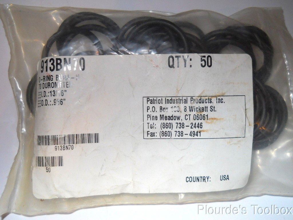 ​Lot of (43) New Patriot 13/16″ ID x 0.986″ OD Buna-N O-Rings, 70 Duro, #913
