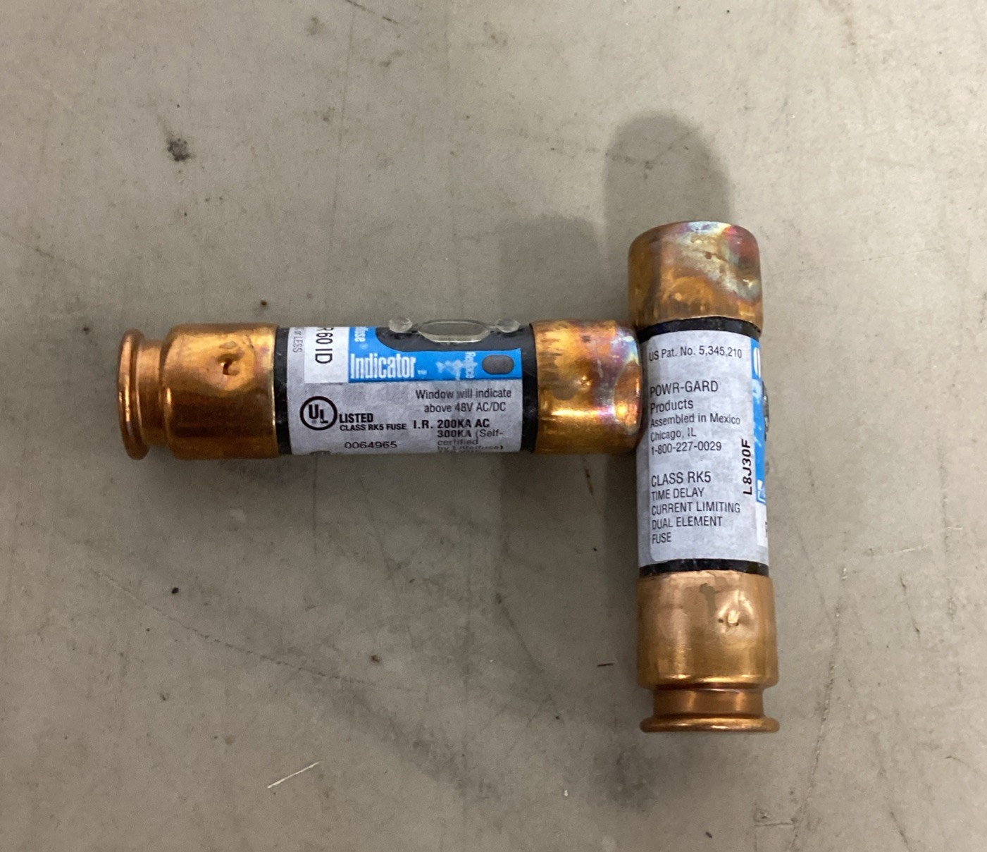 Littelfuse FLNR60ID Time Delay Dual Element Indicator Fuse 60A Used (Lot Of 2)