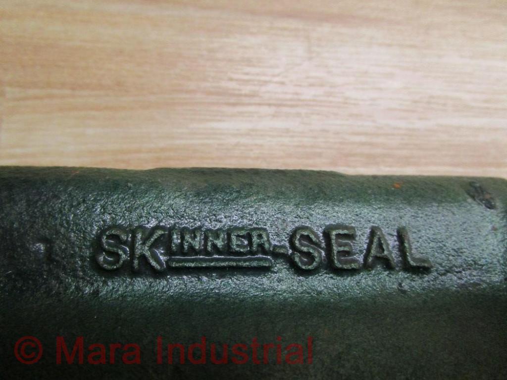 Skinner Seal E21/2 B Pipe Clamp E212B