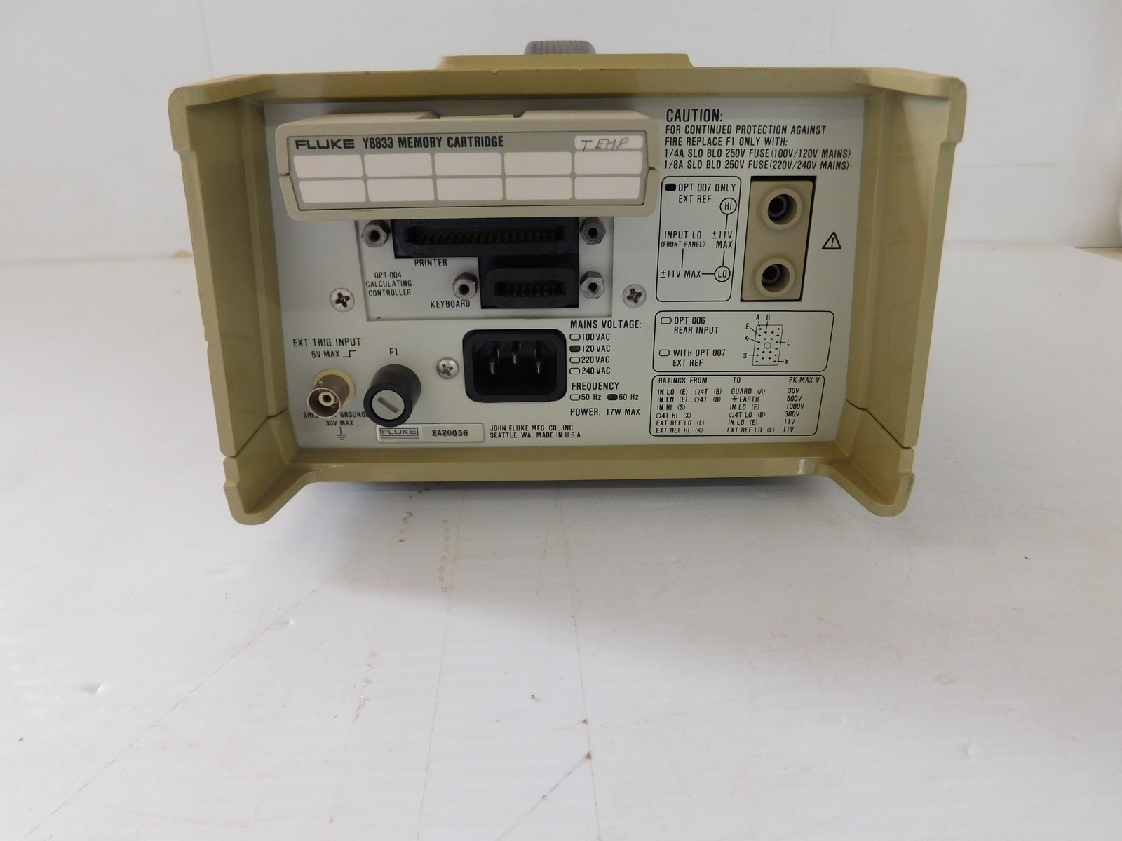 FLUKE 8860A DIGITAL MULTIMETER (IHB89)