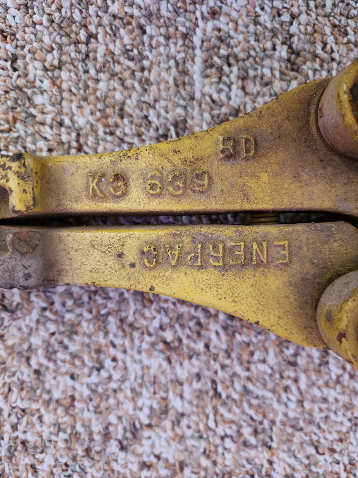 ENERPAC K3 639 DUCK BILL SPREADER 1 TON FOR RC CYLINDERS