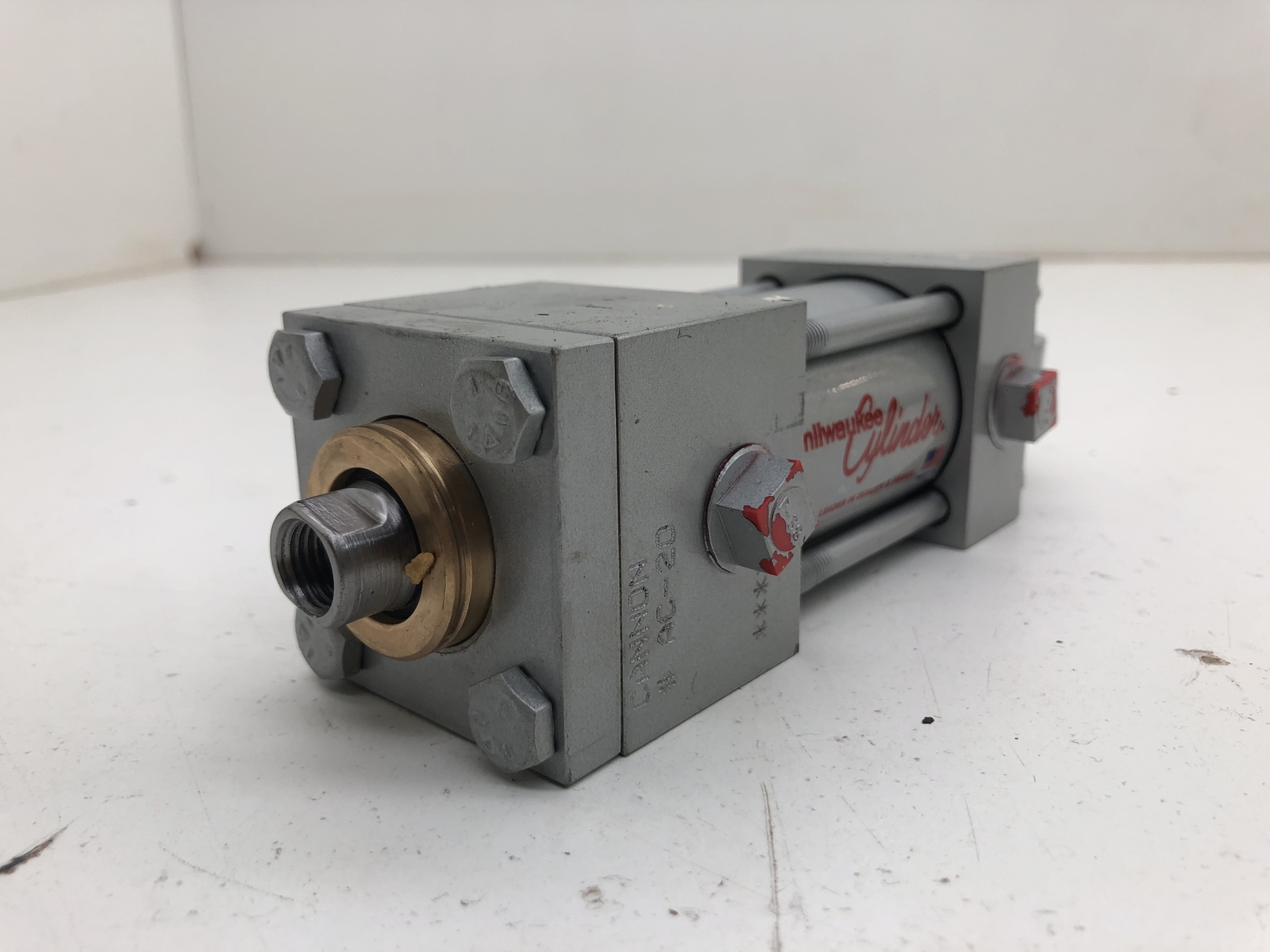 Milwaukee Cylinder A-62 Bore 1.500 Stroke 3.000 250 PSI Max