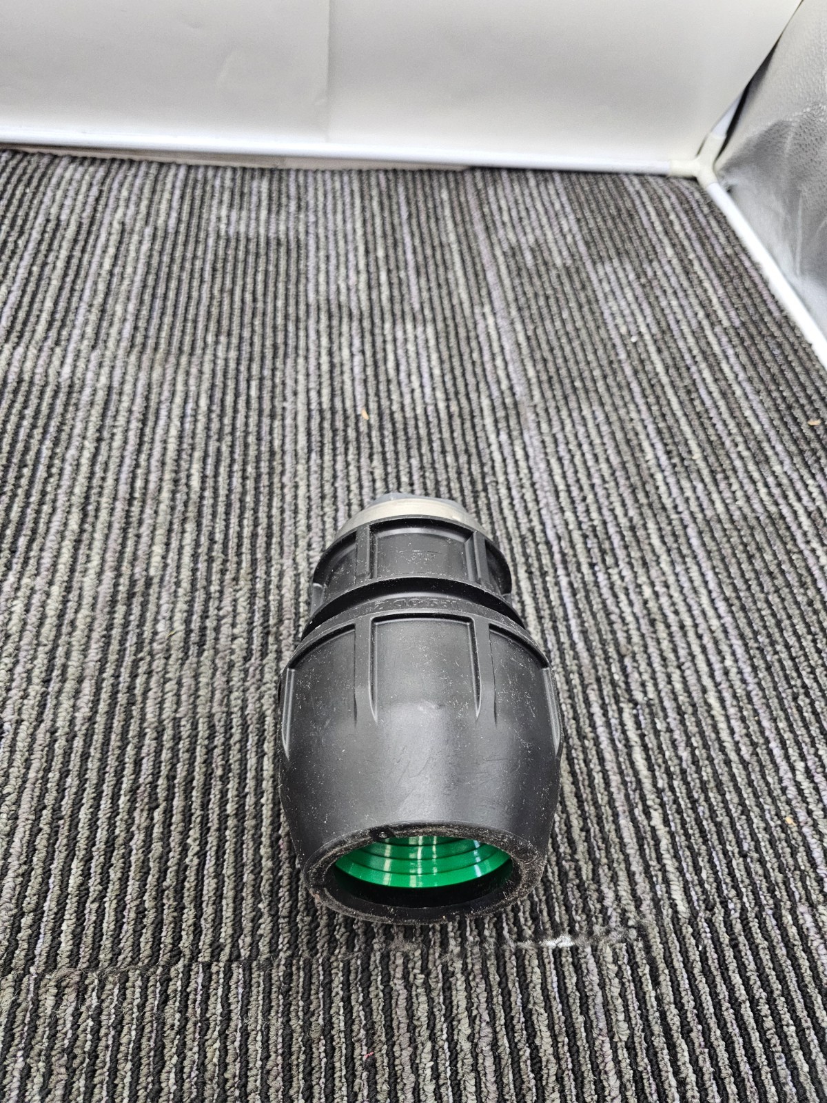 IPS OD 2 PVCI D2467 Compression End Cap Connector Black 6-3/8″ x 3″