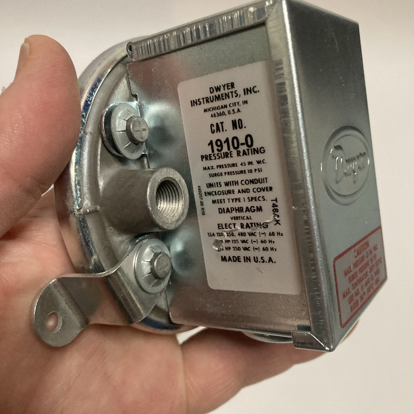 Dwyer Instruments 1910-0 Pressure Switch