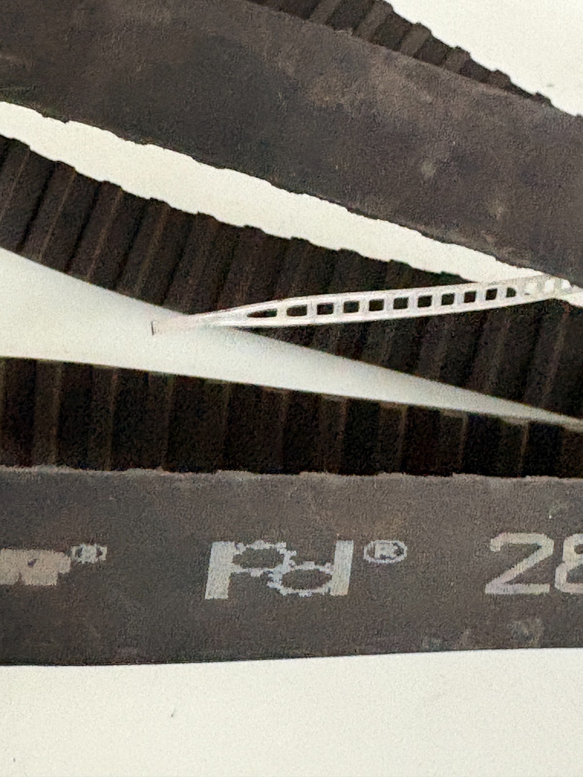 LOT OF 3 GOODYEAR TIMING BELT PD 285L075