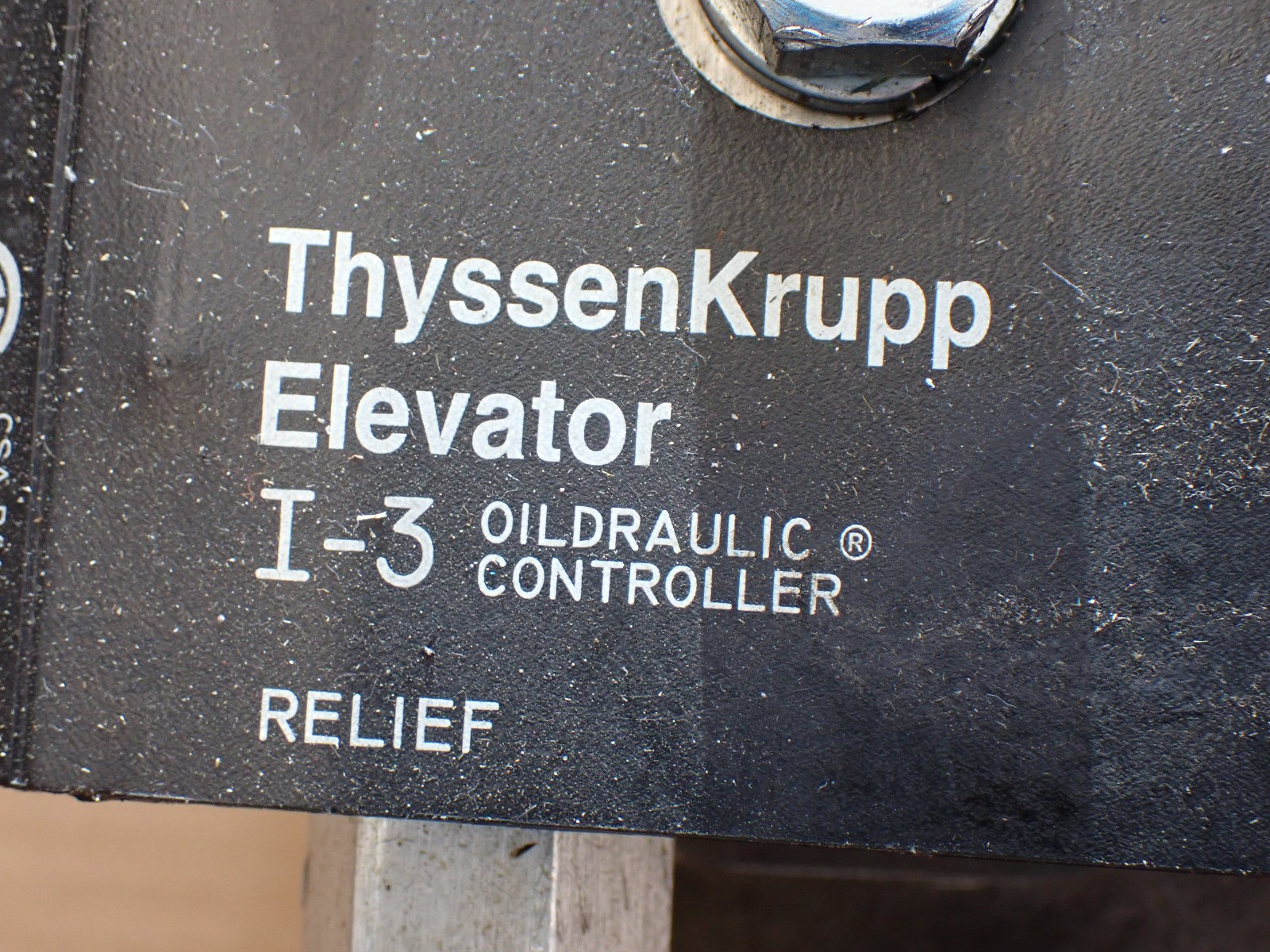 ThyssenKrupp I-3 Elevator Oildraulic Controller Relief Valve 7505AD1