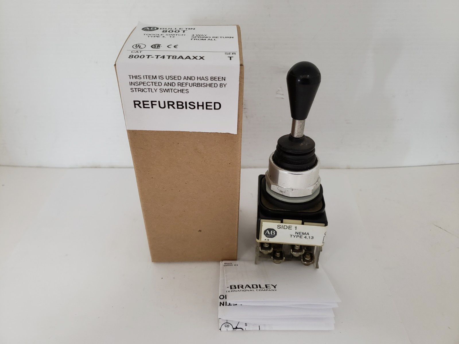 ALLEN BRADLEY 800T-T4T8AAXX TOGGLE SWITCH 4-WAY SPRING RETURN 2NO 2NC SERIES T