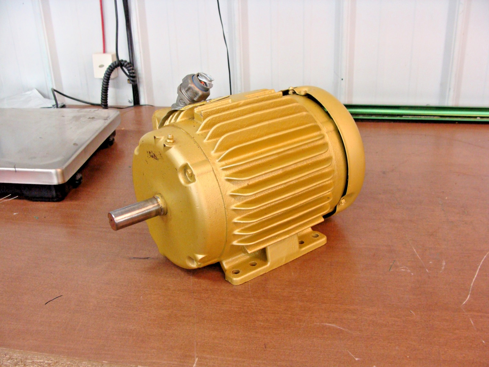 BALDOR / RELIANCE EM3584T 1-1/2 HP SUPER-E MOTOR 3 PH 230/460V 4.6/2.3A1765 RPM