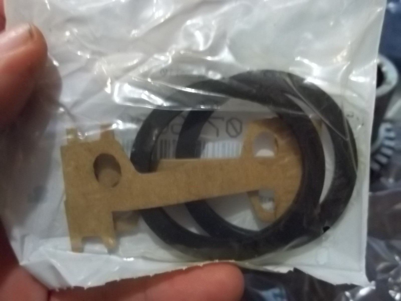 NIB FALK 0704593 1020T HUB 1.125″ BORE W/ SEAL KIT (WL63-3)