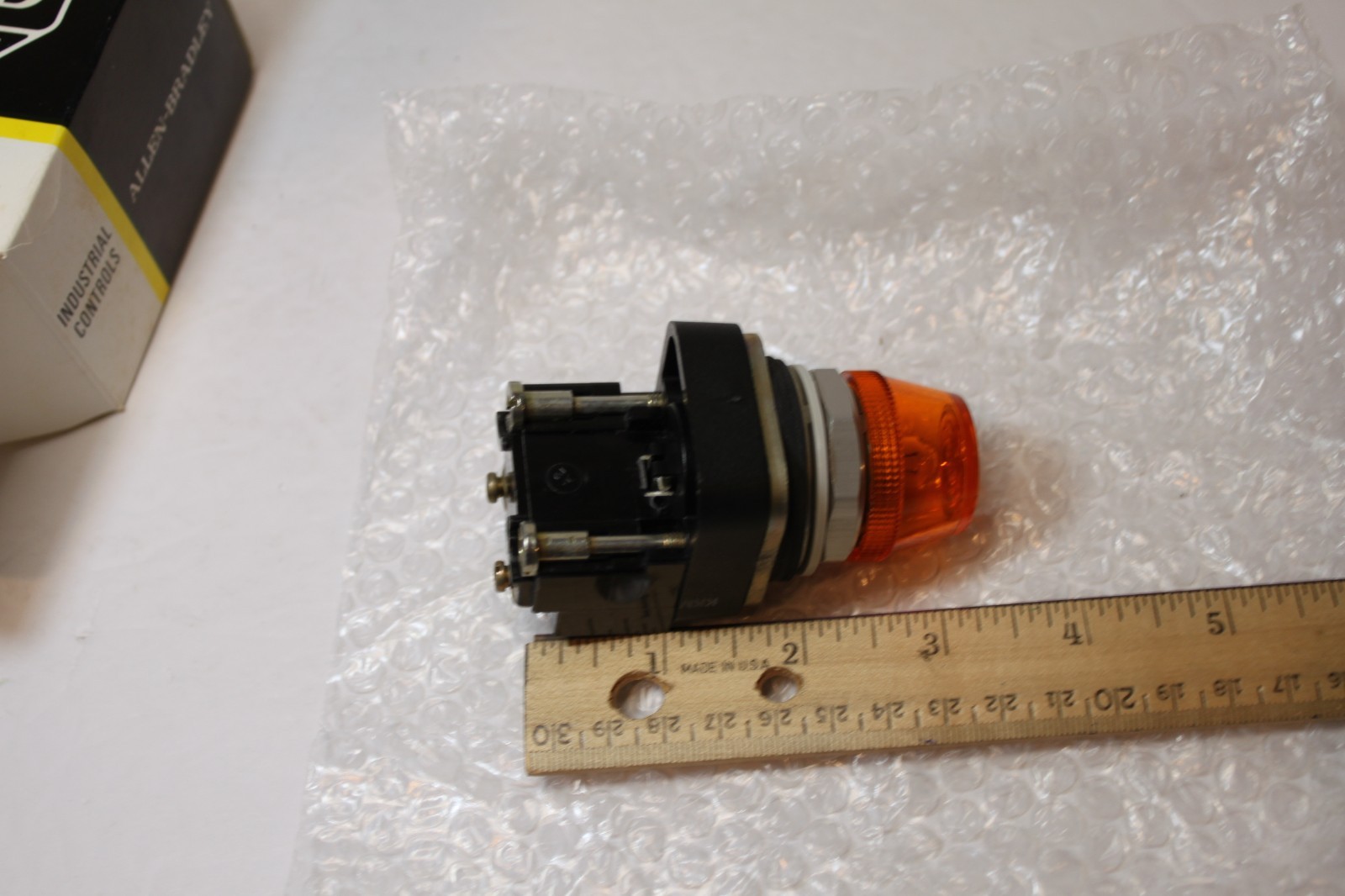 Allen Bradley A-B 800T-P16 Amber Pilot Light 800TP16 120V NIB NEW