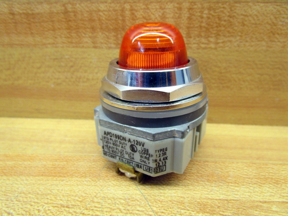 IDEC APD199DN-A-120 Pilot Light APD199DNA120