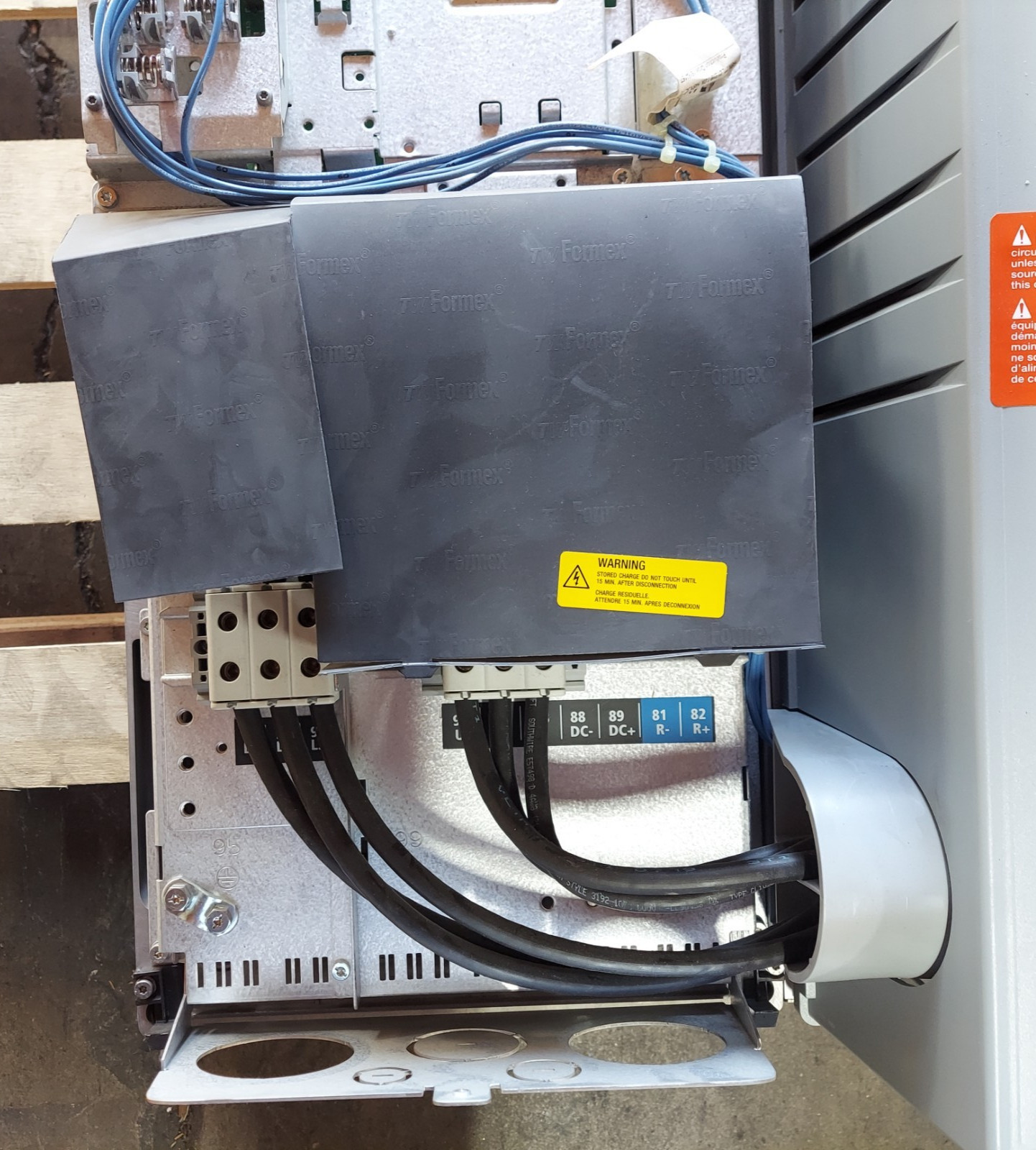 DANFOSS VLT 37KW 50 HP 50HP HVAC DRIVE 131F0594 13835H072