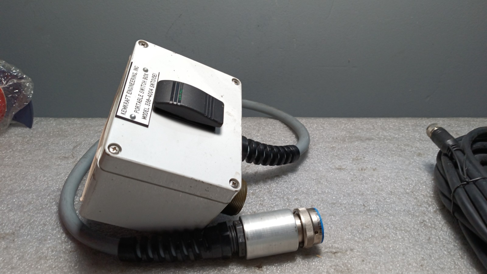 Kemkraft Engineering KEI Model 338-4004 PORTABLE SWITCH BOX