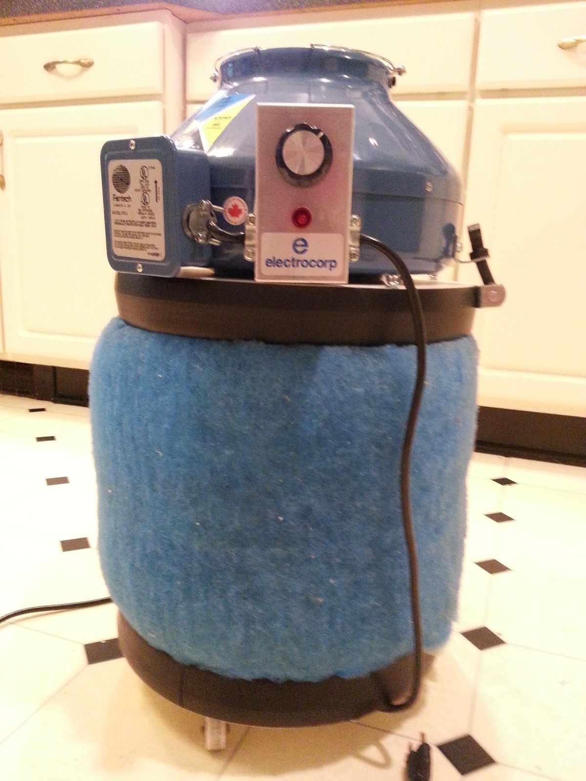 ELECTROCORP Carbon Air Purifier – RSU Series RSU12-CC – Model FX6 ELECTRO FX 6