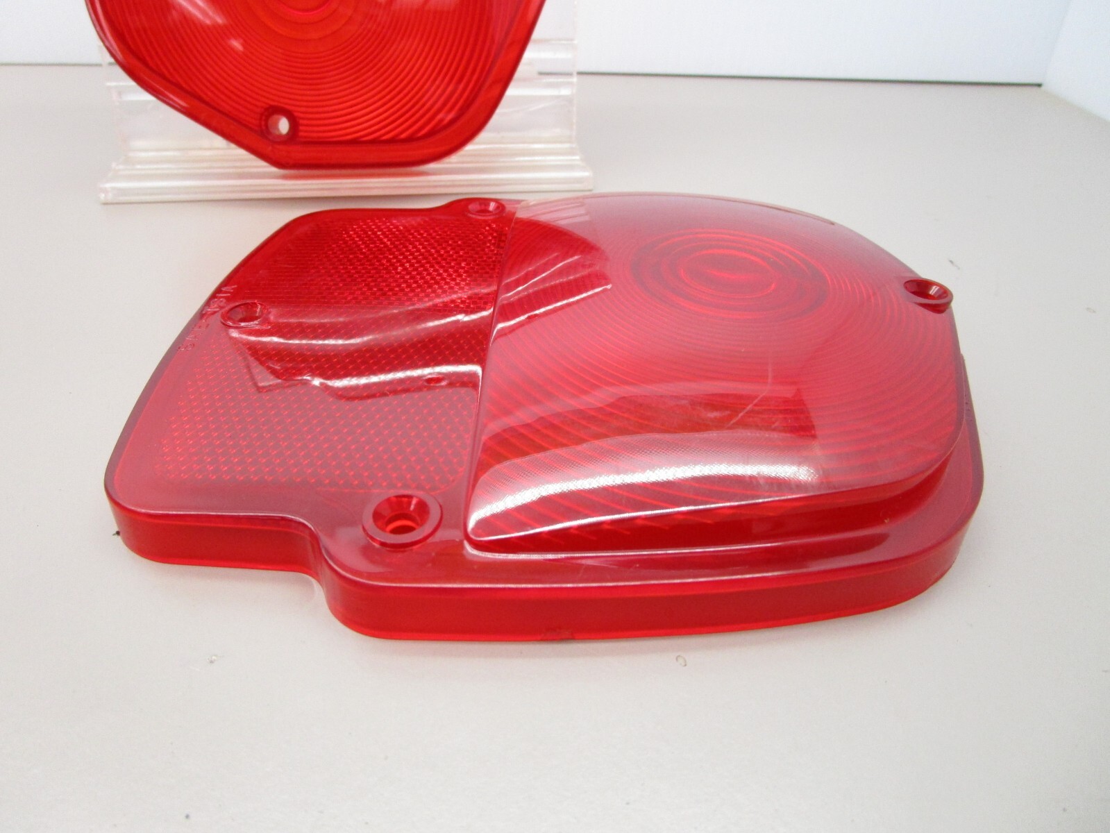 x2 OEM Ford TRST56 FoMoCo Tail Light Cover Set SAE-TSIA