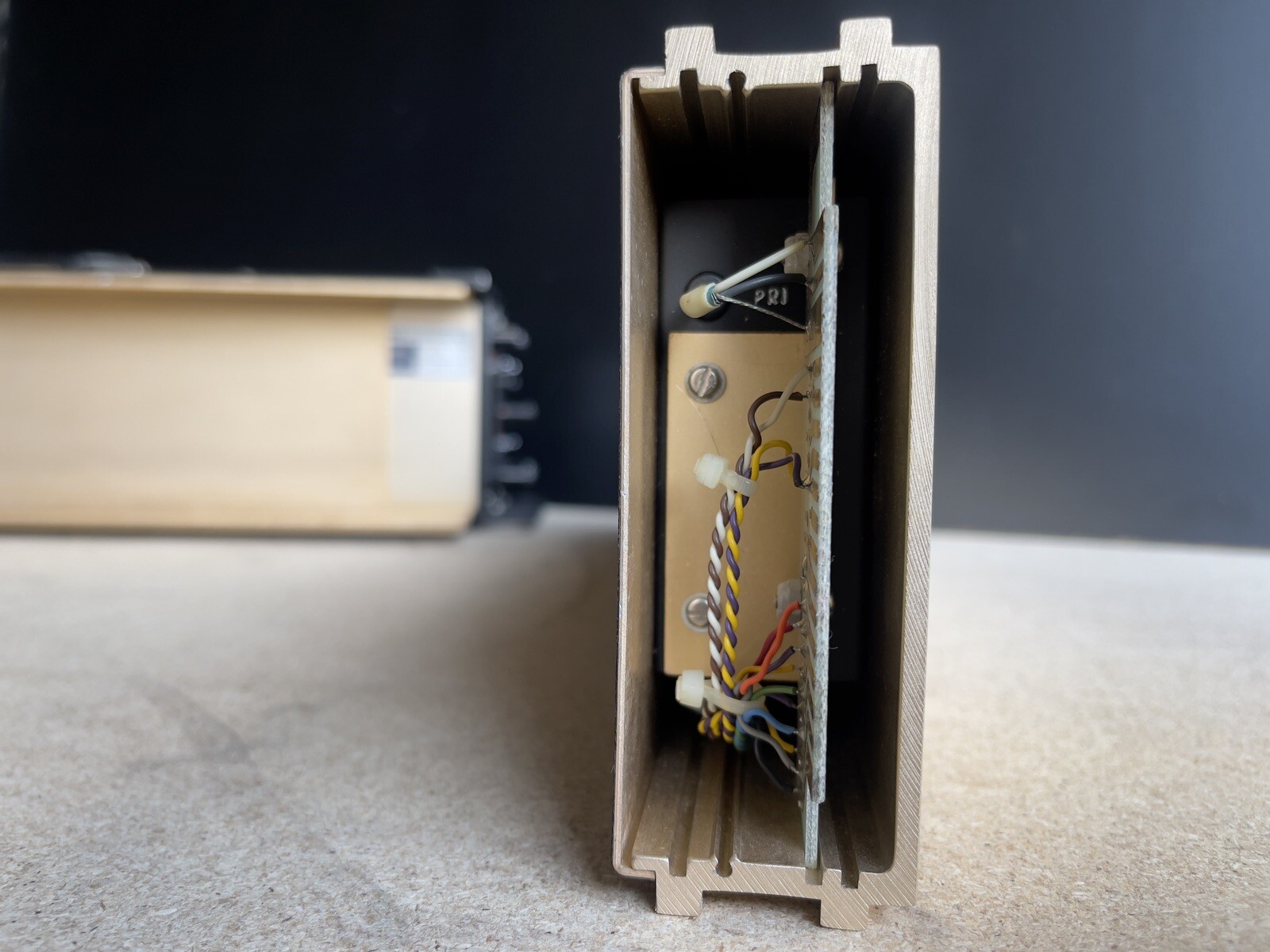 Vintage Modular RF Signal System Bay Laboratories with Plug-ins Model 7111 HAM