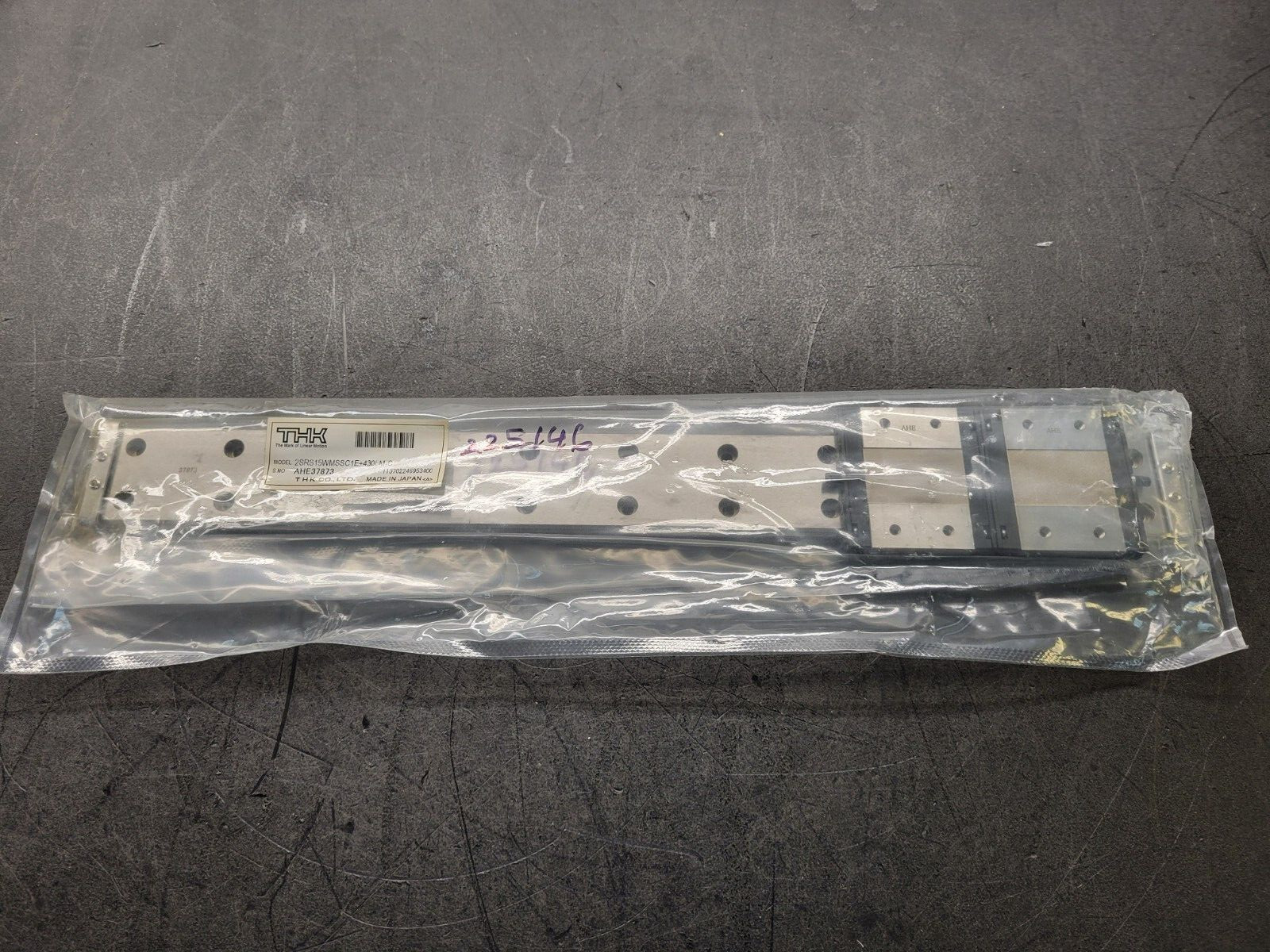 THK 2SRS15WMSSC1E-430LM-C Slide Table.