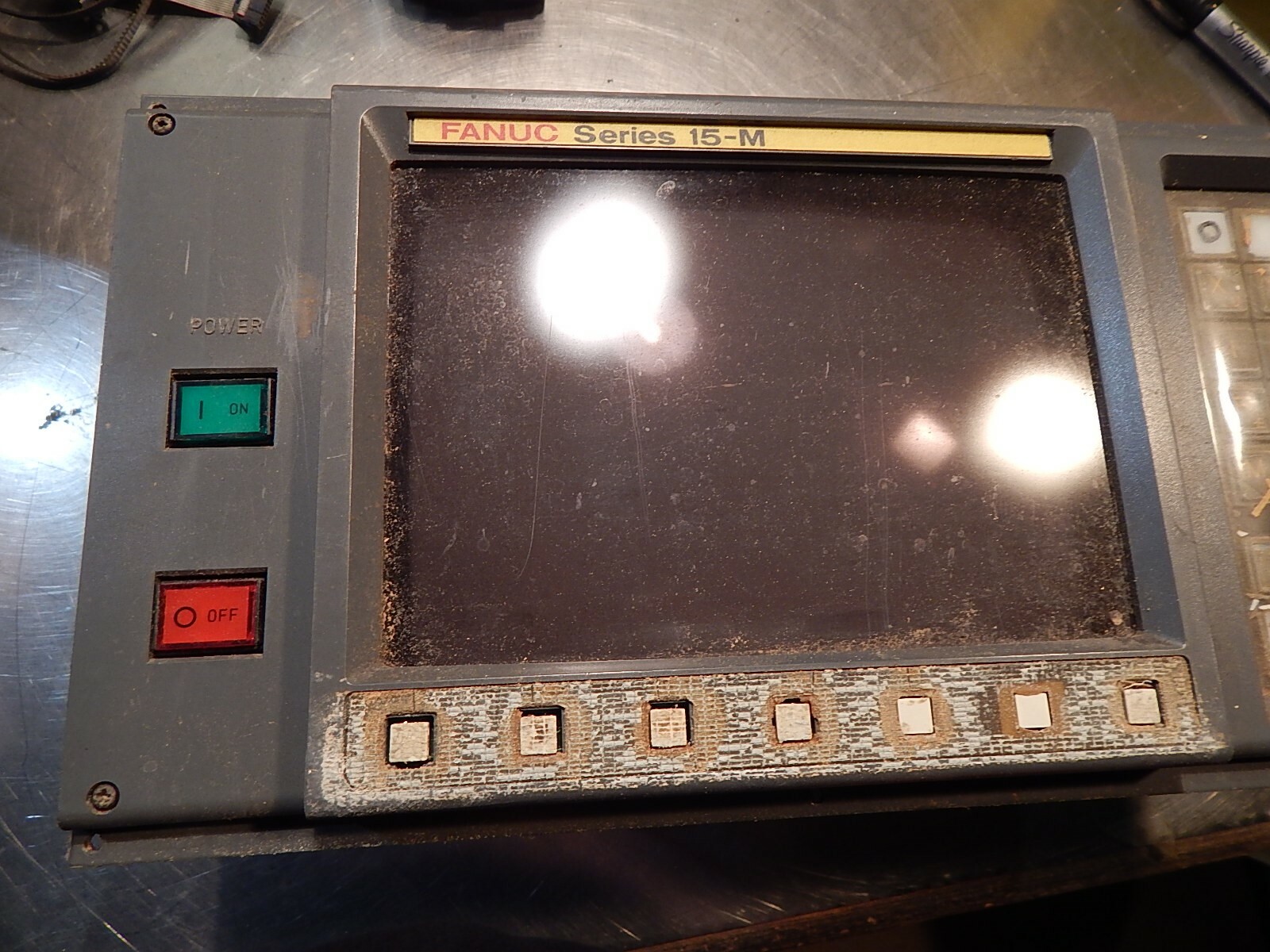 Fanuc A02B-0094-C021 CRT/MDI Unit N4673 1990 03 Keyboard N860-3161-T001-03A