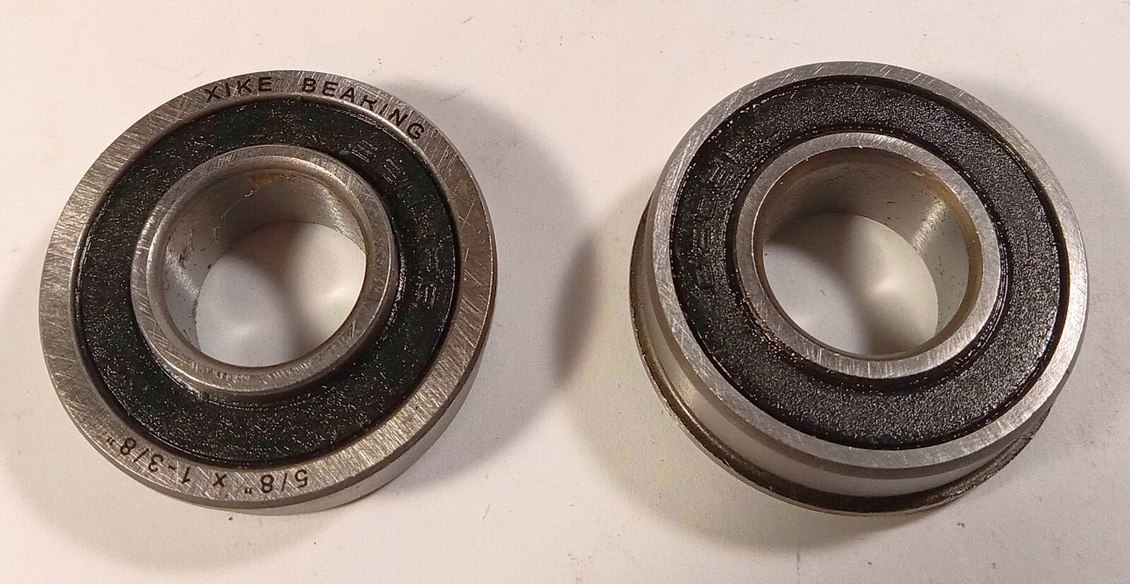 2 NEW XIKE 5/8” X 1-3/8” FLANGED BEARINGS NNB ***MAKE OFFER***