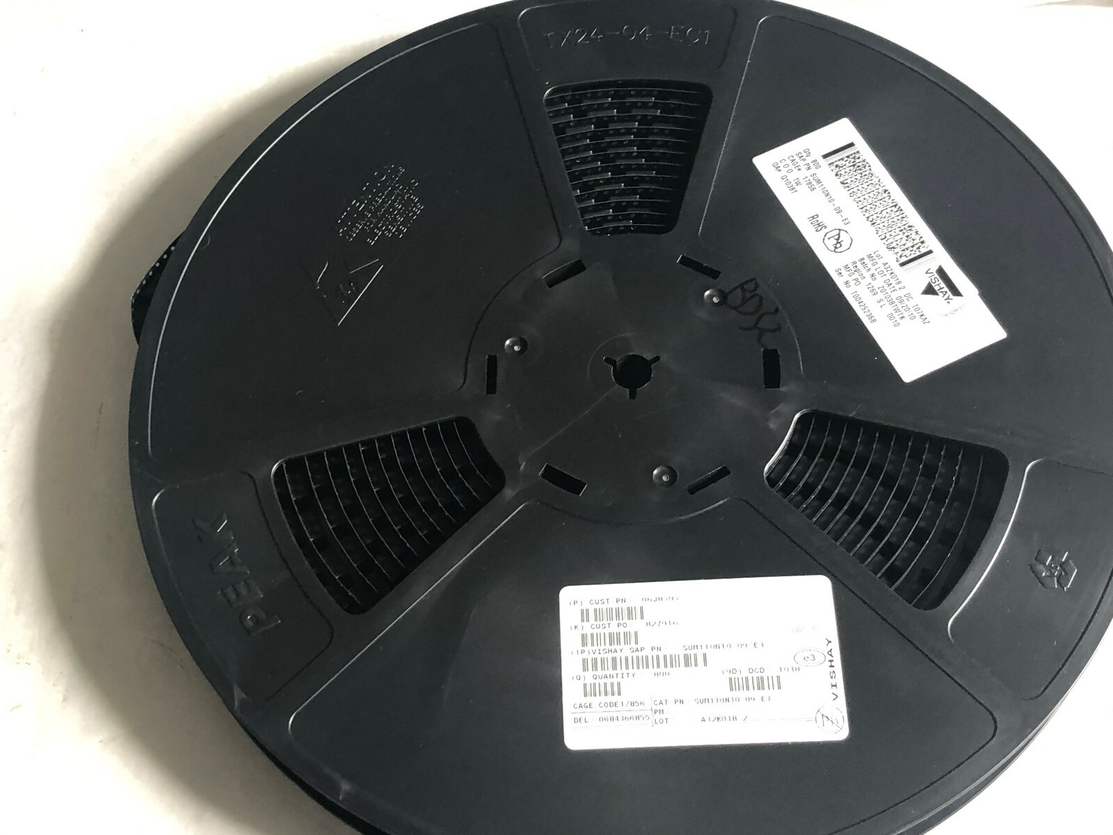LOT 555 VISHAY SUM110N10-09-E3,TX24-04-EC1,N CHANNEL MOSFET,100V,110A TO-263,SL